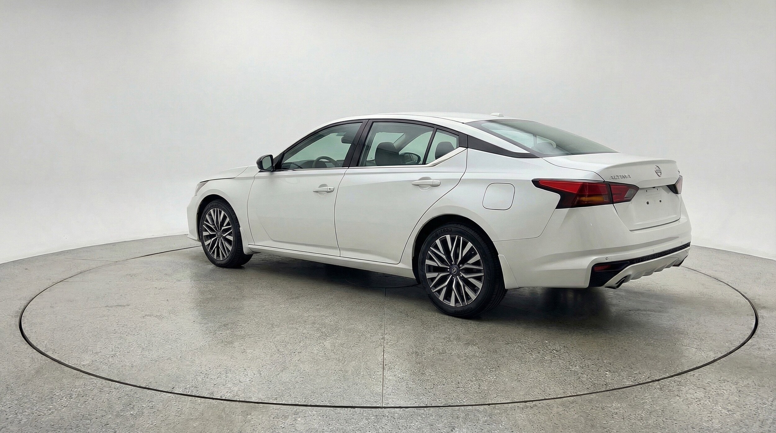 Thumbnail: 2025 Nissan Altima - 6