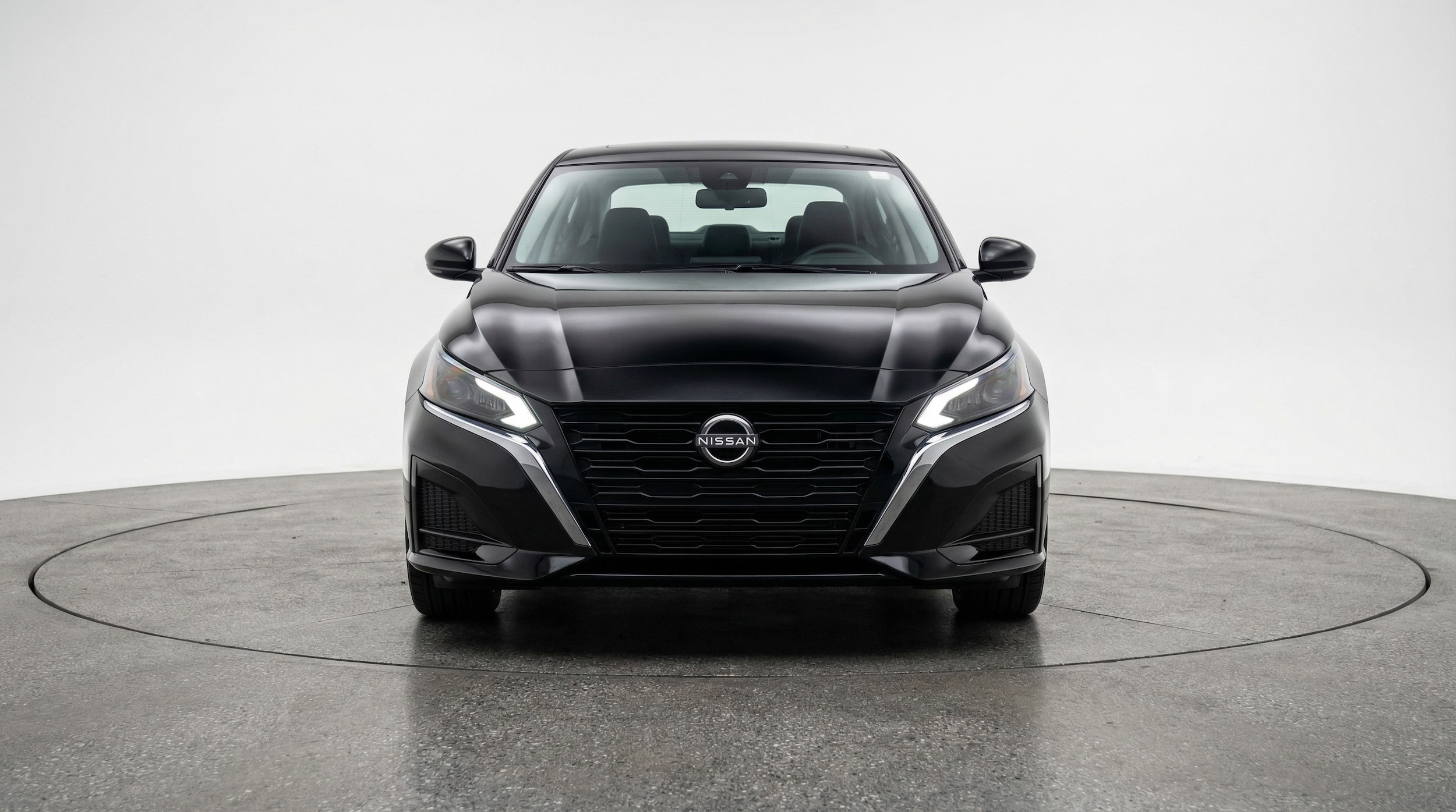Thumbnail: 2025 Nissan Altima - 2