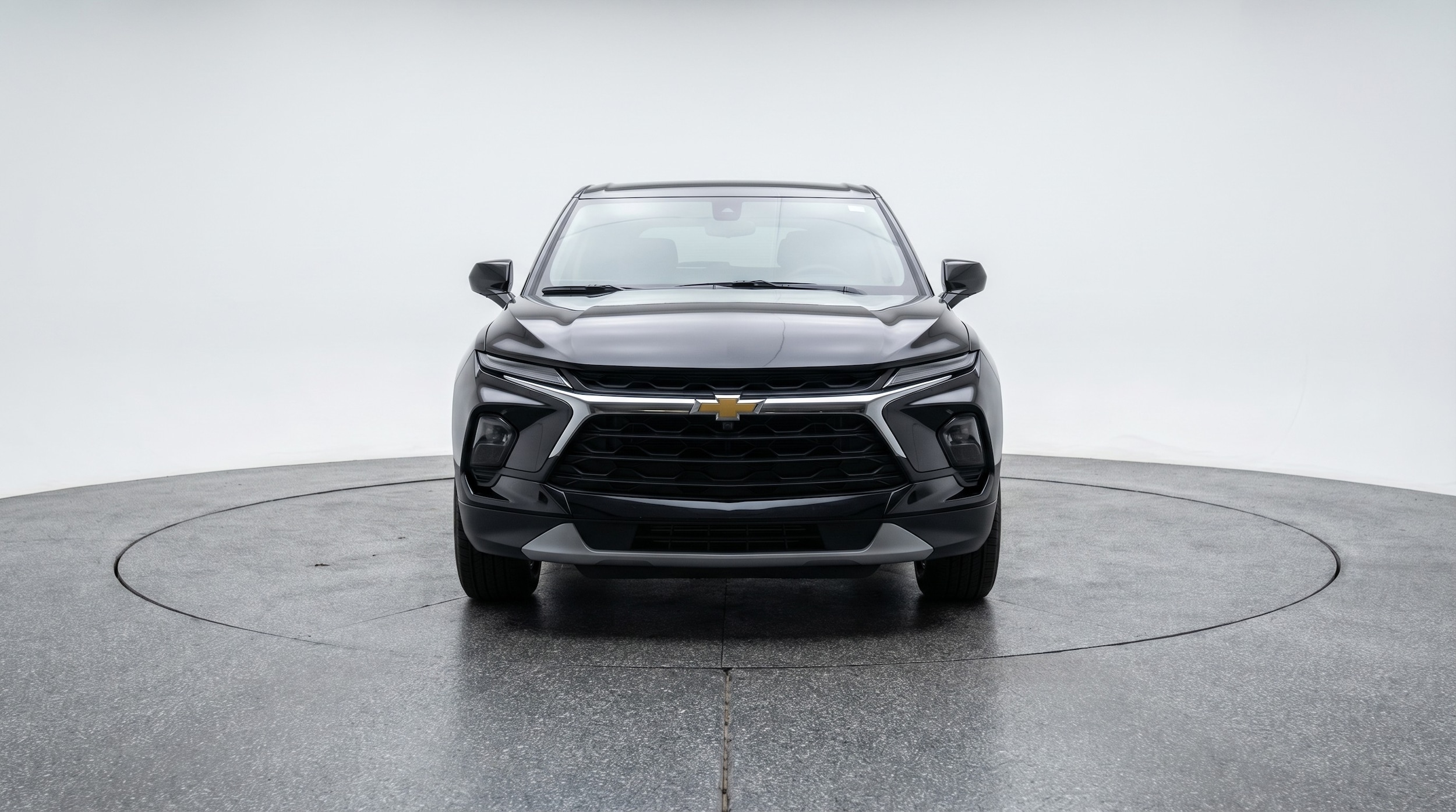 Thumbnail: 2025 Chevrolet Blazer - 2