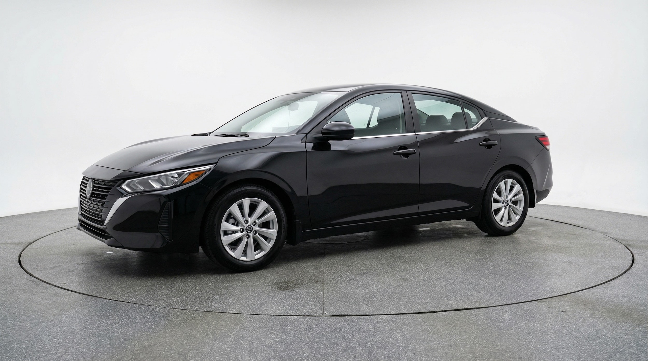 Thumbnail: 2025 Nissan Sentra - 3