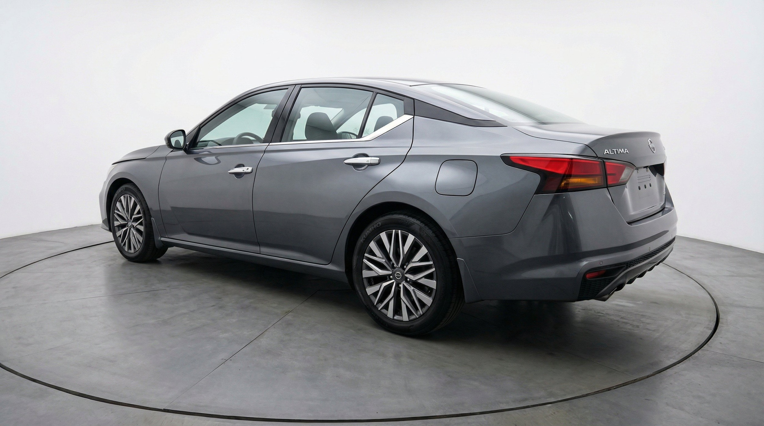 Thumbnail: 2025 Nissan Altima - 6