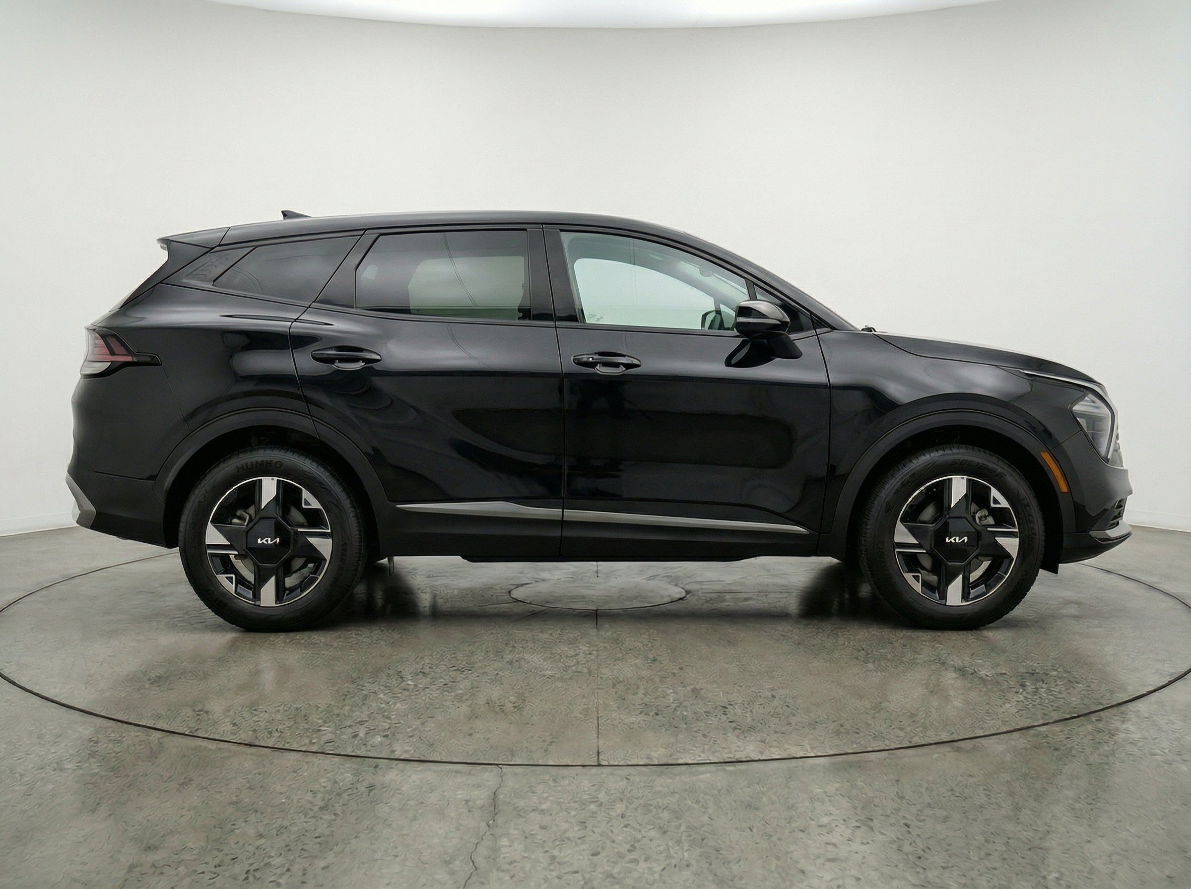 Thumbnail: 2026 Kia Sportage - 11