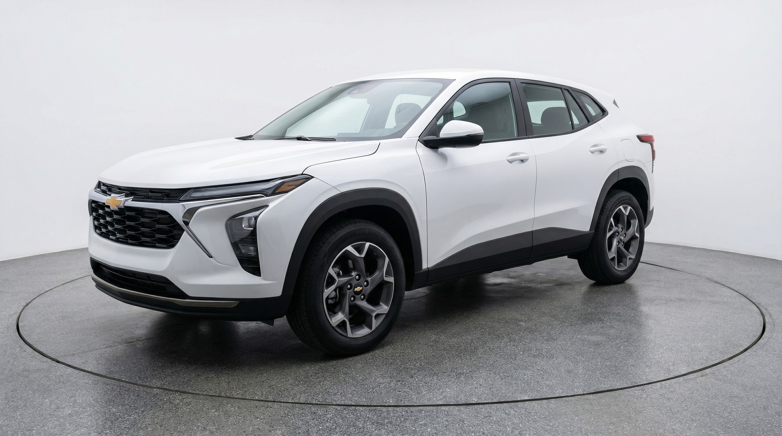 Thumbnail: 2025 Chevrolet Trax - 3