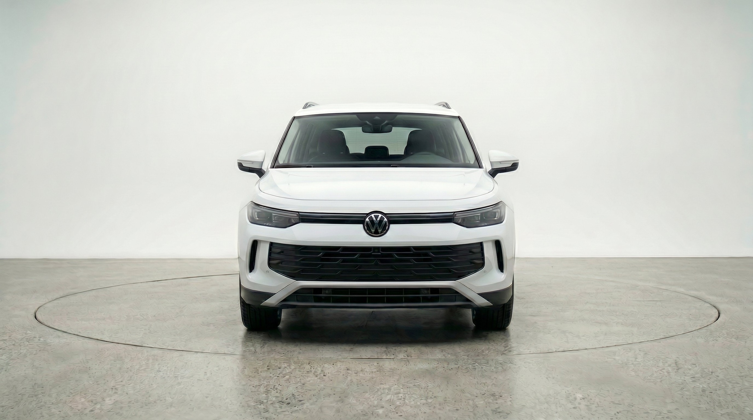 Thumbnail: 2026 Volkswagen Tiguan - 2