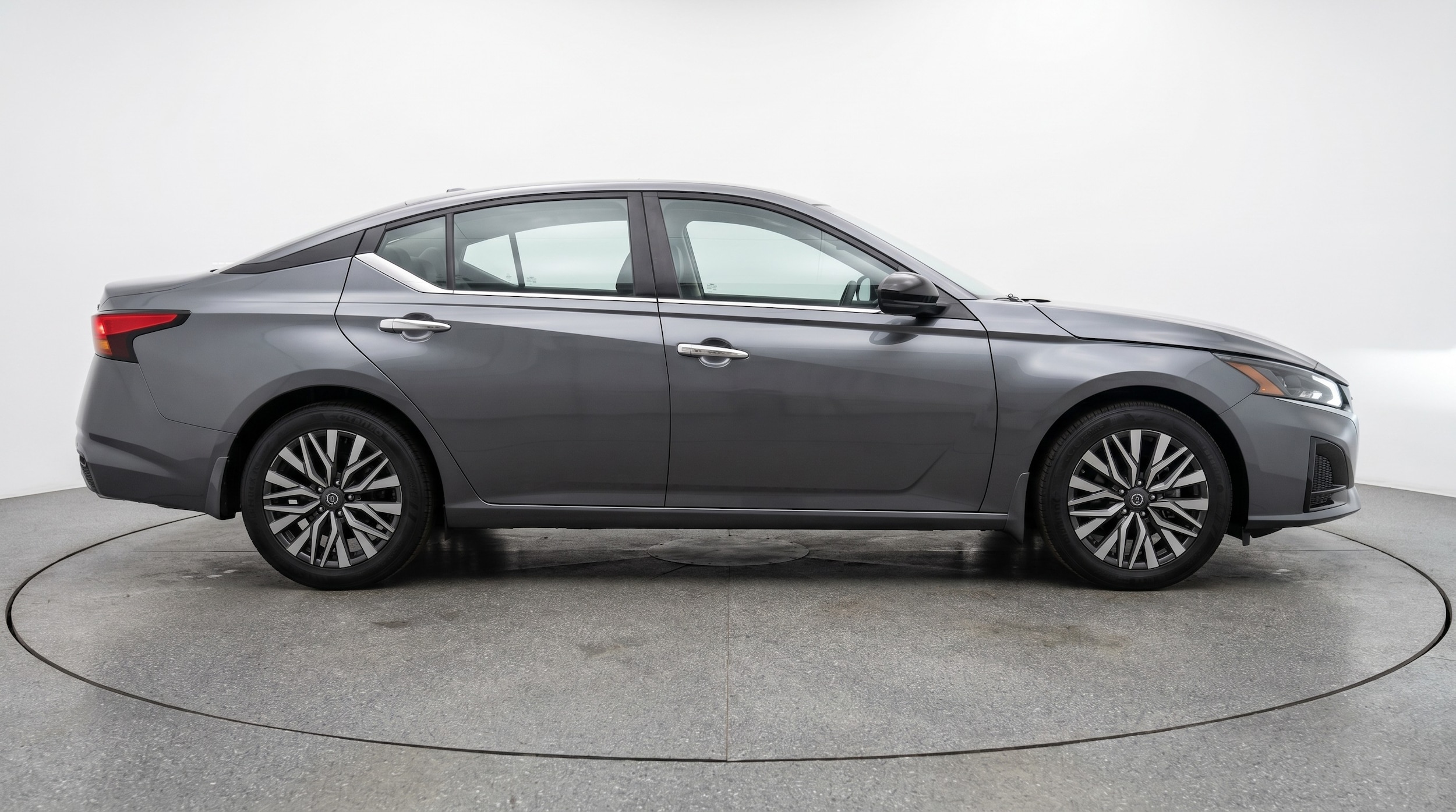 Thumbnail: 2025 Nissan Altima - 8