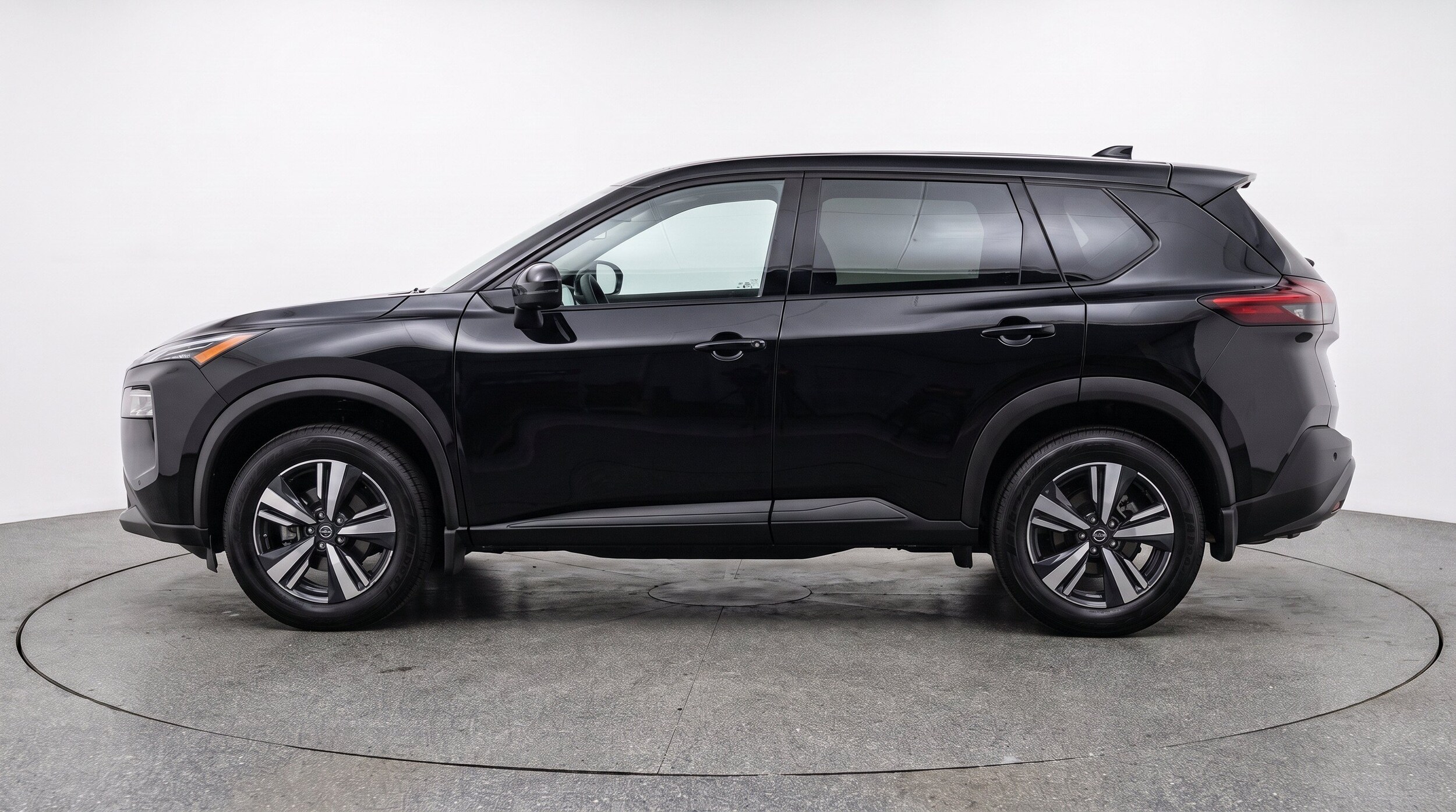 Thumbnail: 2026 Nissan Rogue - 5