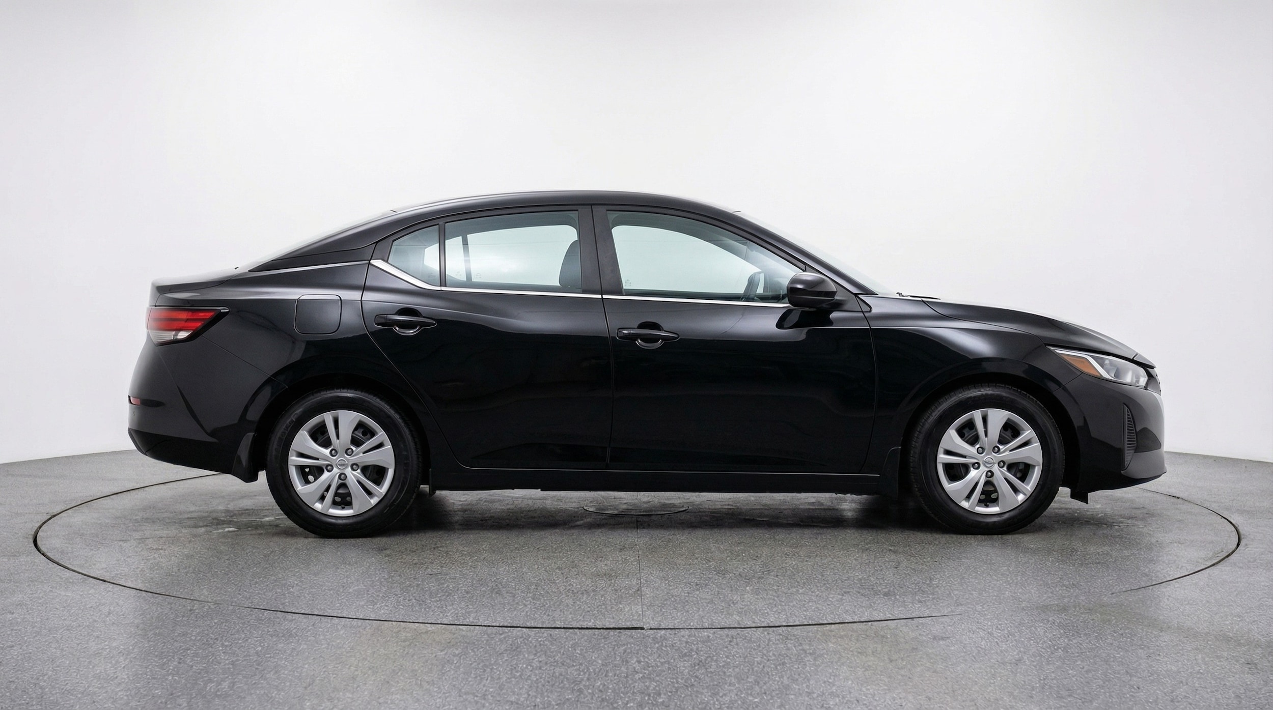Thumbnail: 2025 Nissan Sentra - 8