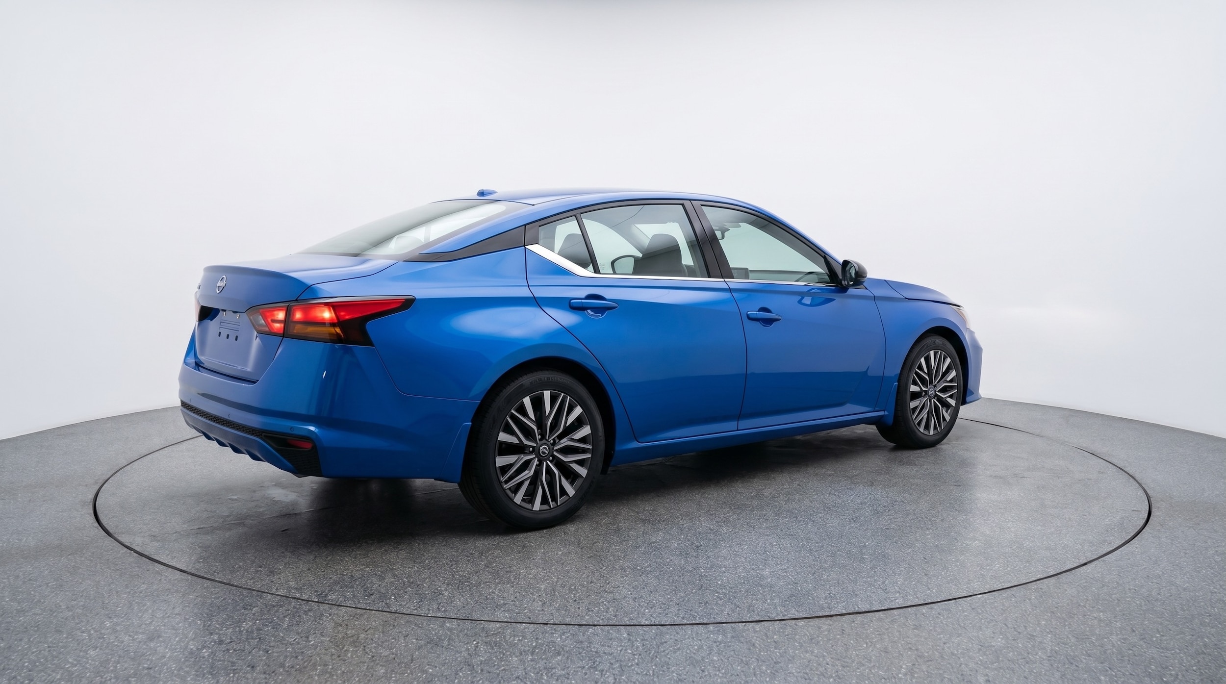 Thumbnail: 2025 Nissan Altima - 7