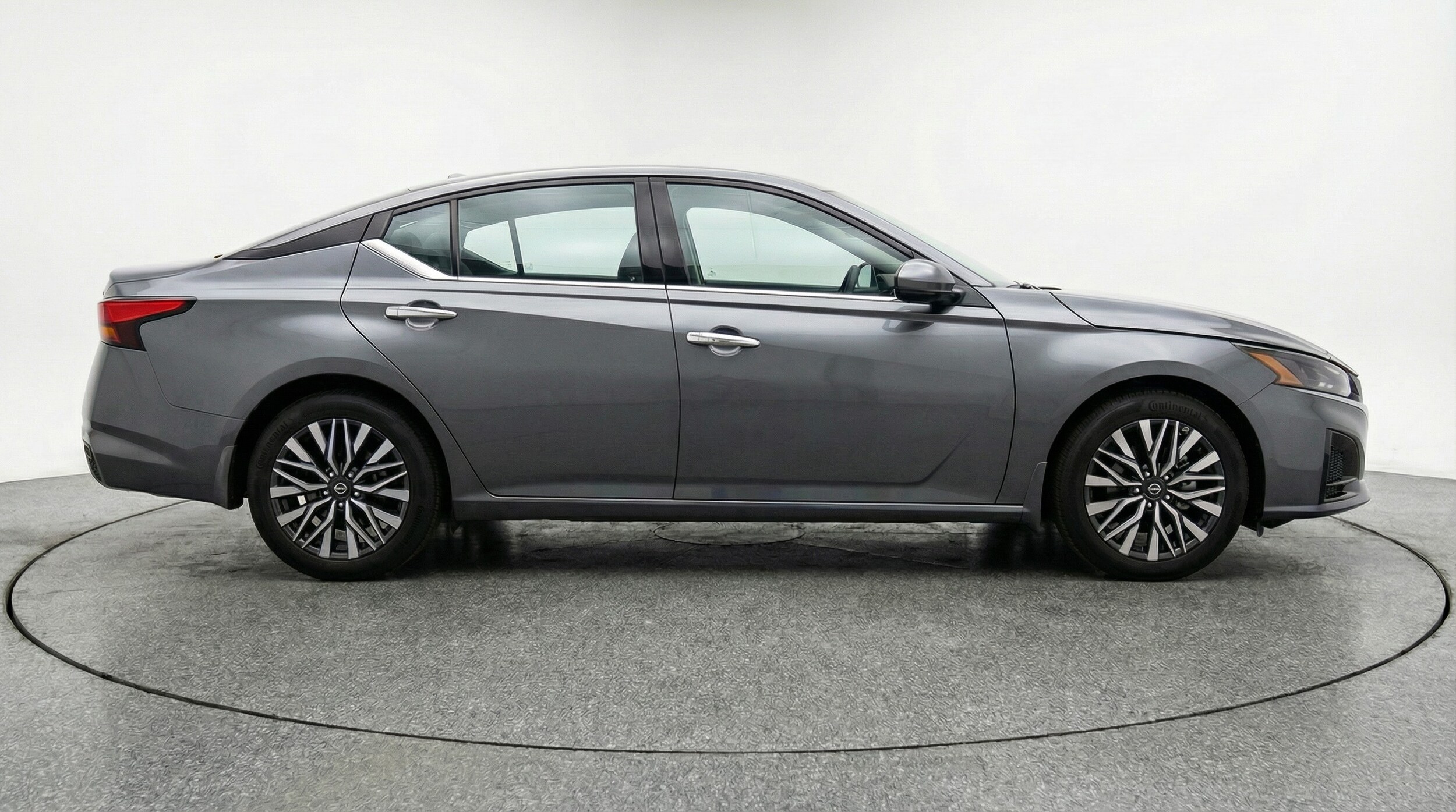 Thumbnail: 2025 Nissan Altima - 4