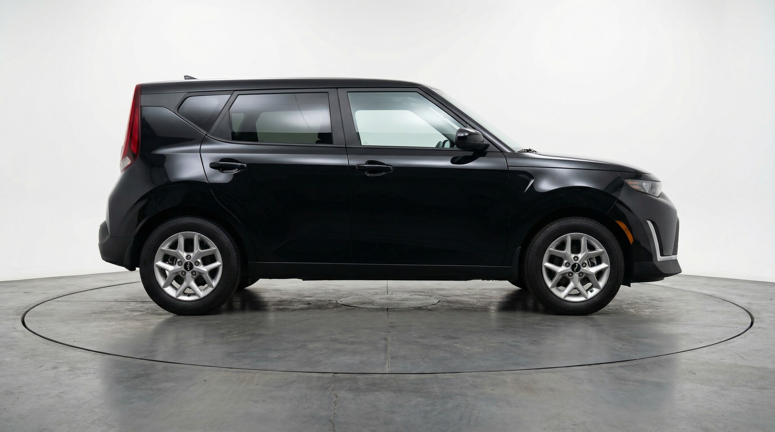 Thumbnail: 2025 Kia Soul - 8