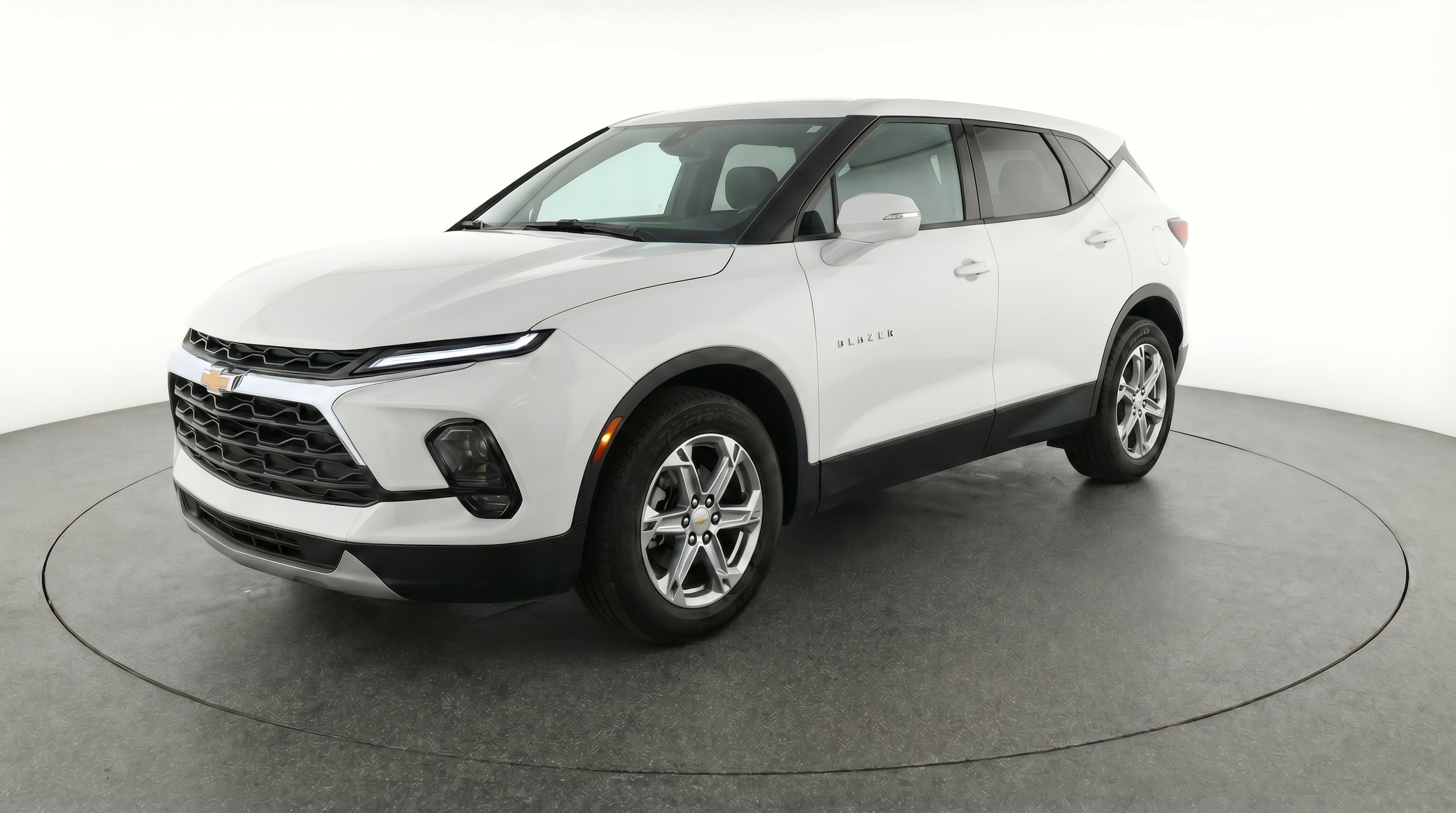 Thumbnail: 2025 Chevrolet Blazer - 3