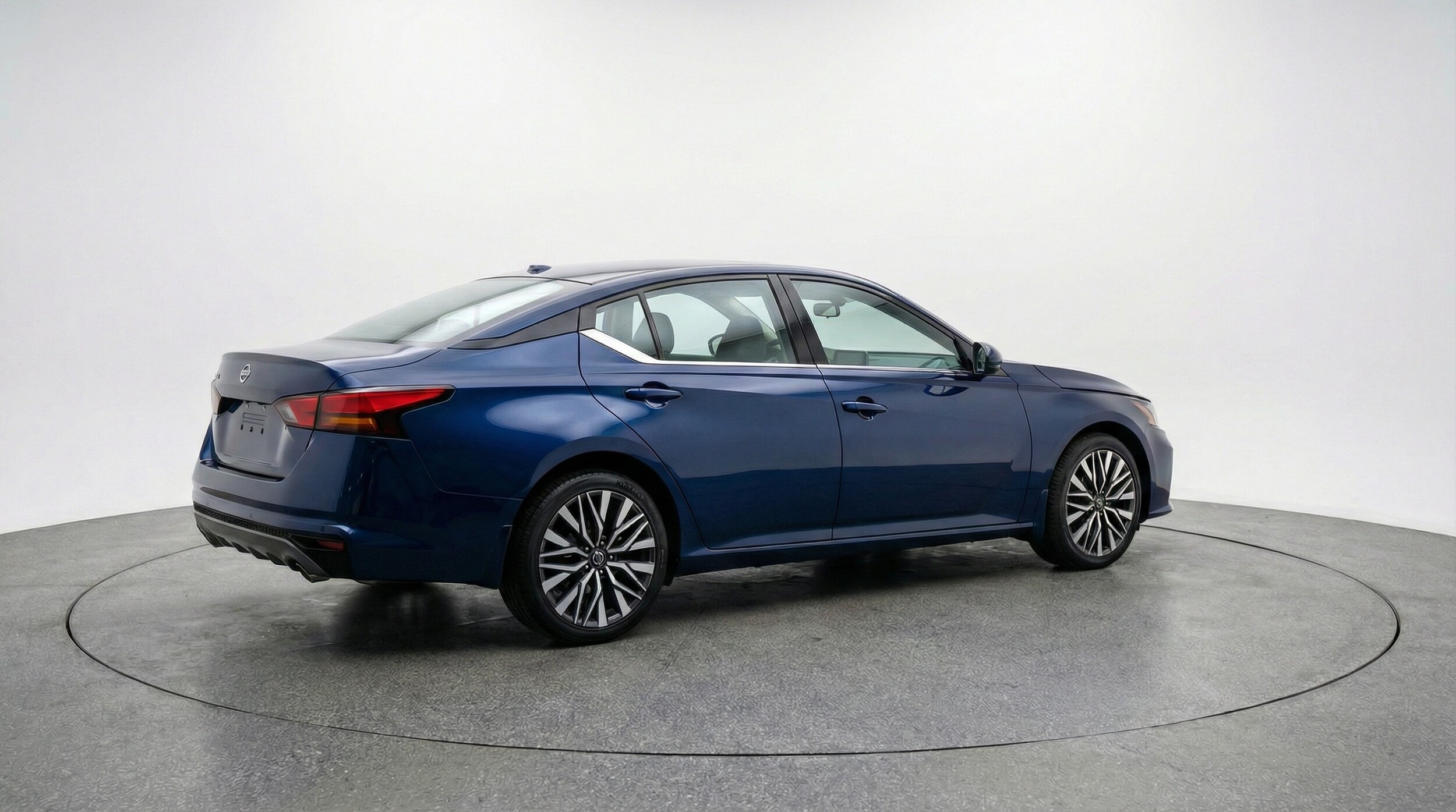 Thumbnail: 2025 Nissan Altima - 7