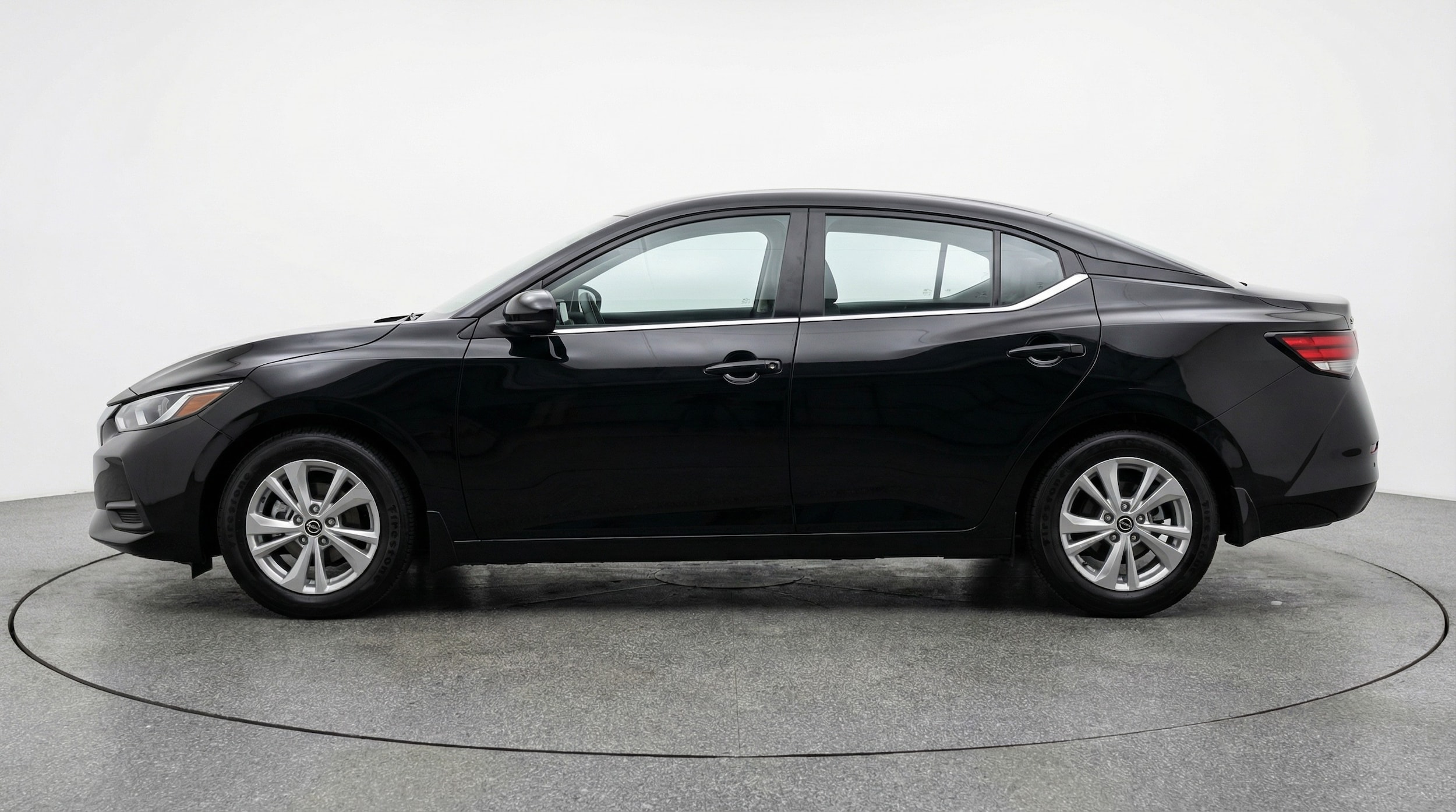 Thumbnail: 2025 Nissan Sentra - 4