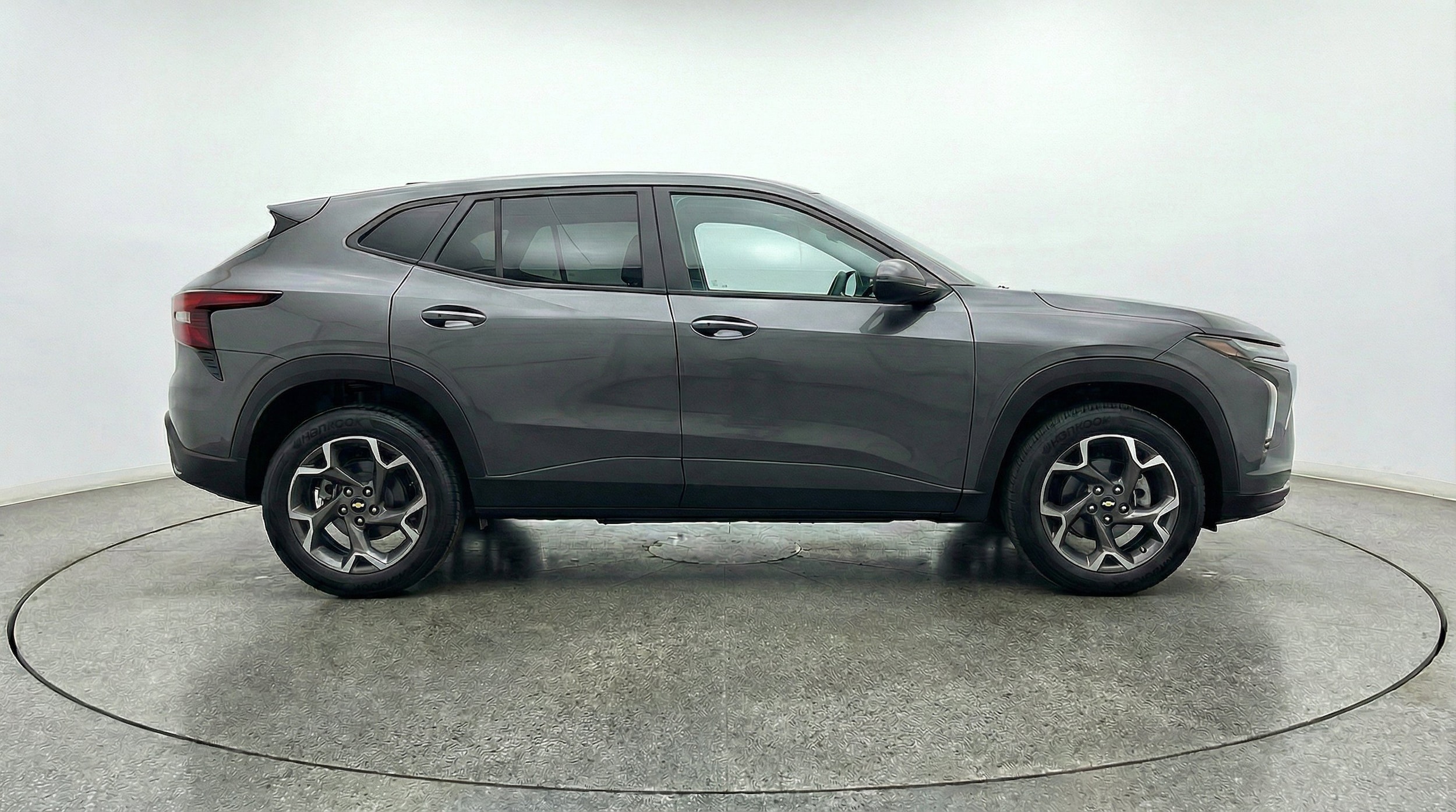 Thumbnail: 2025 Chevrolet Trax - 11
