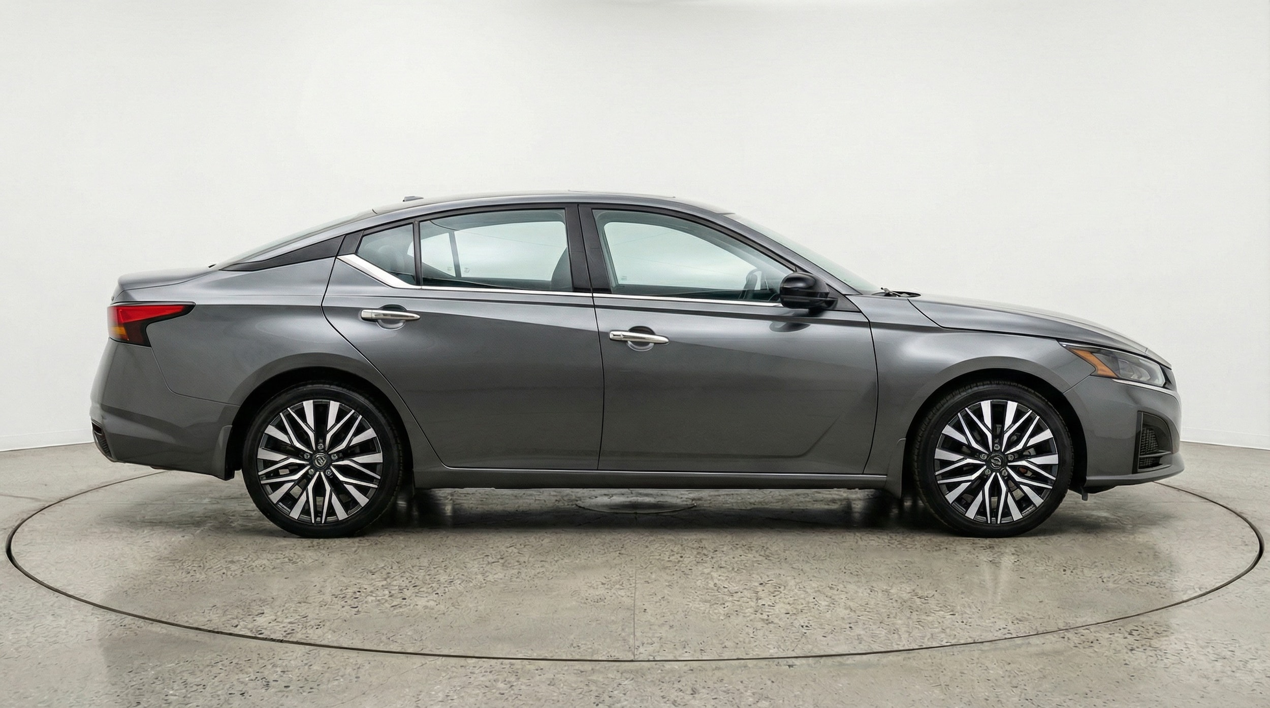 Thumbnail: 2025 Nissan Altima - 8