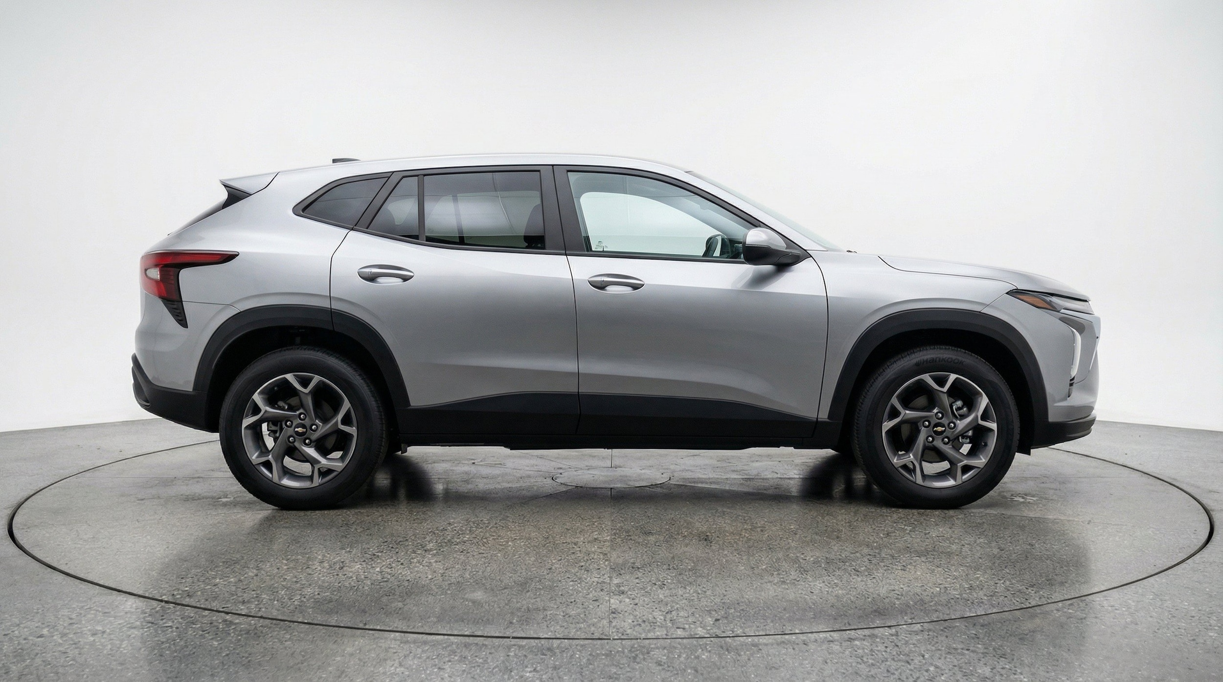 Thumbnail: 2025 Chevrolet Trax - 11