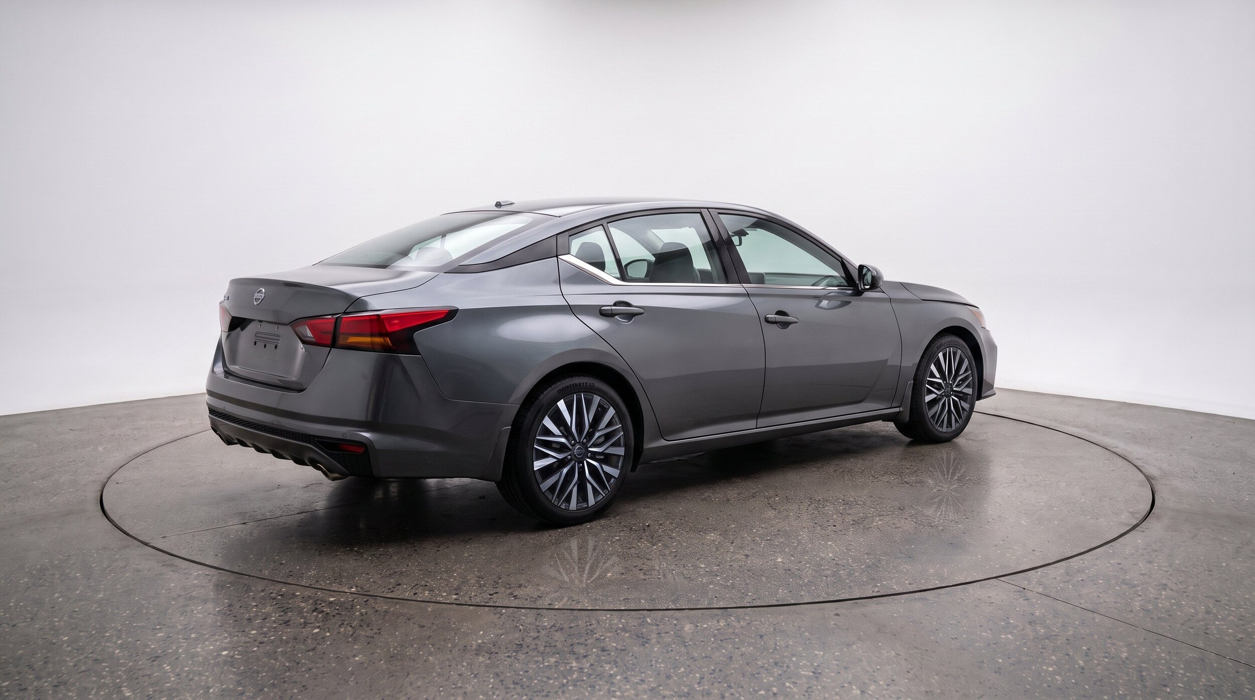 Thumbnail: 2025 Nissan Altima - 9
