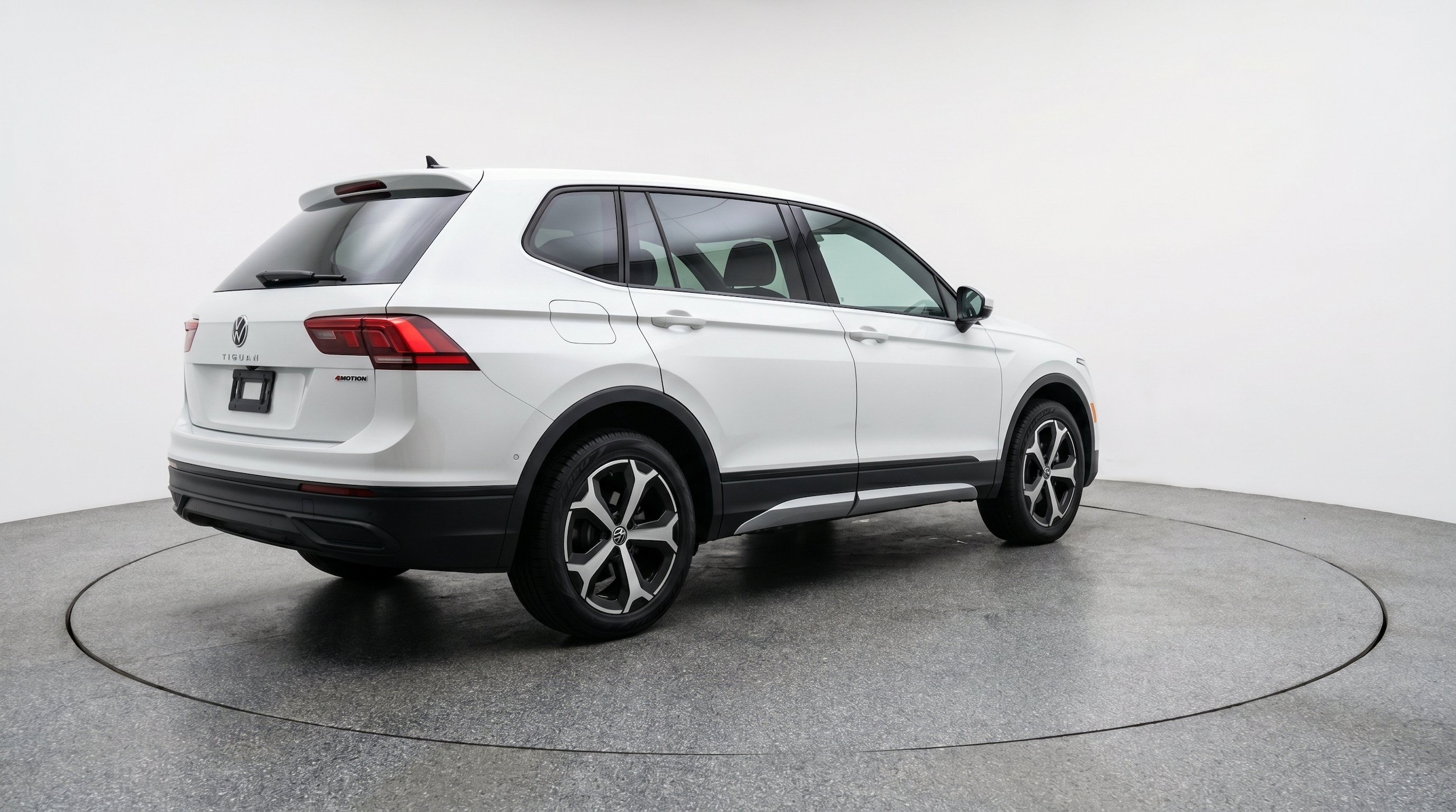 Thumbnail: 2026 Volkswagen Tiguan - 9