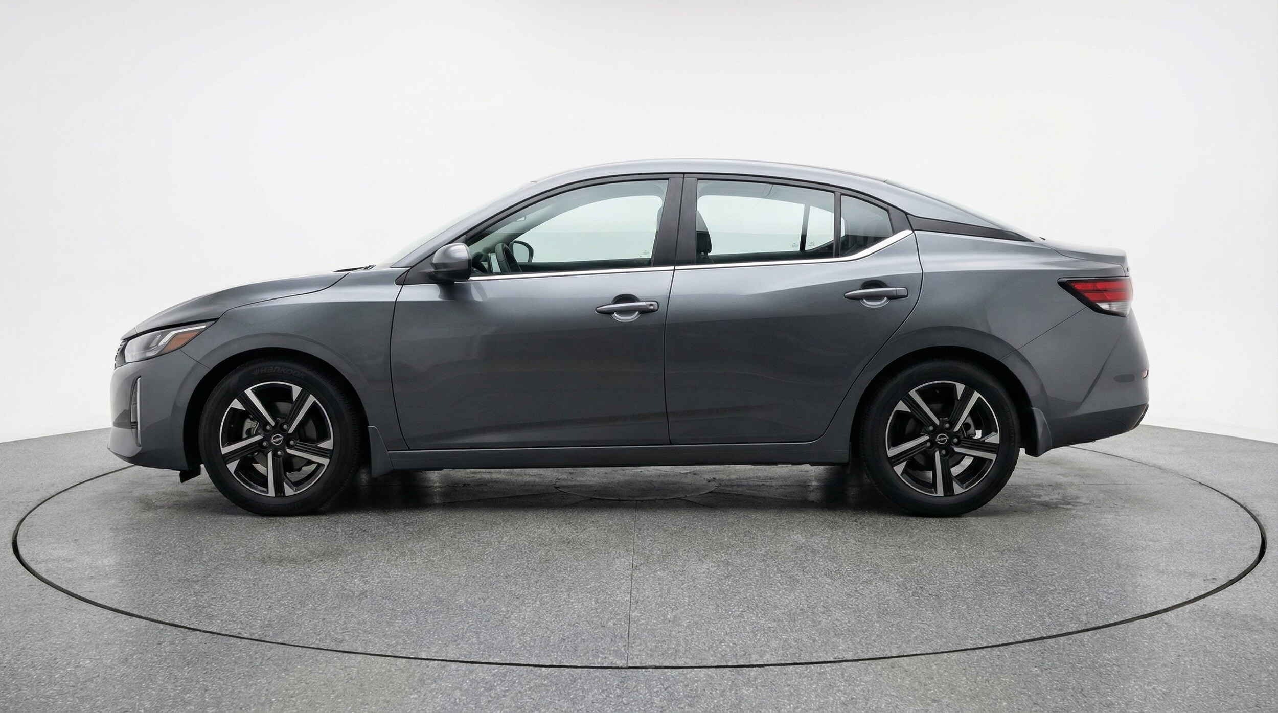 Thumbnail: 2025 Nissan Sentra - 4