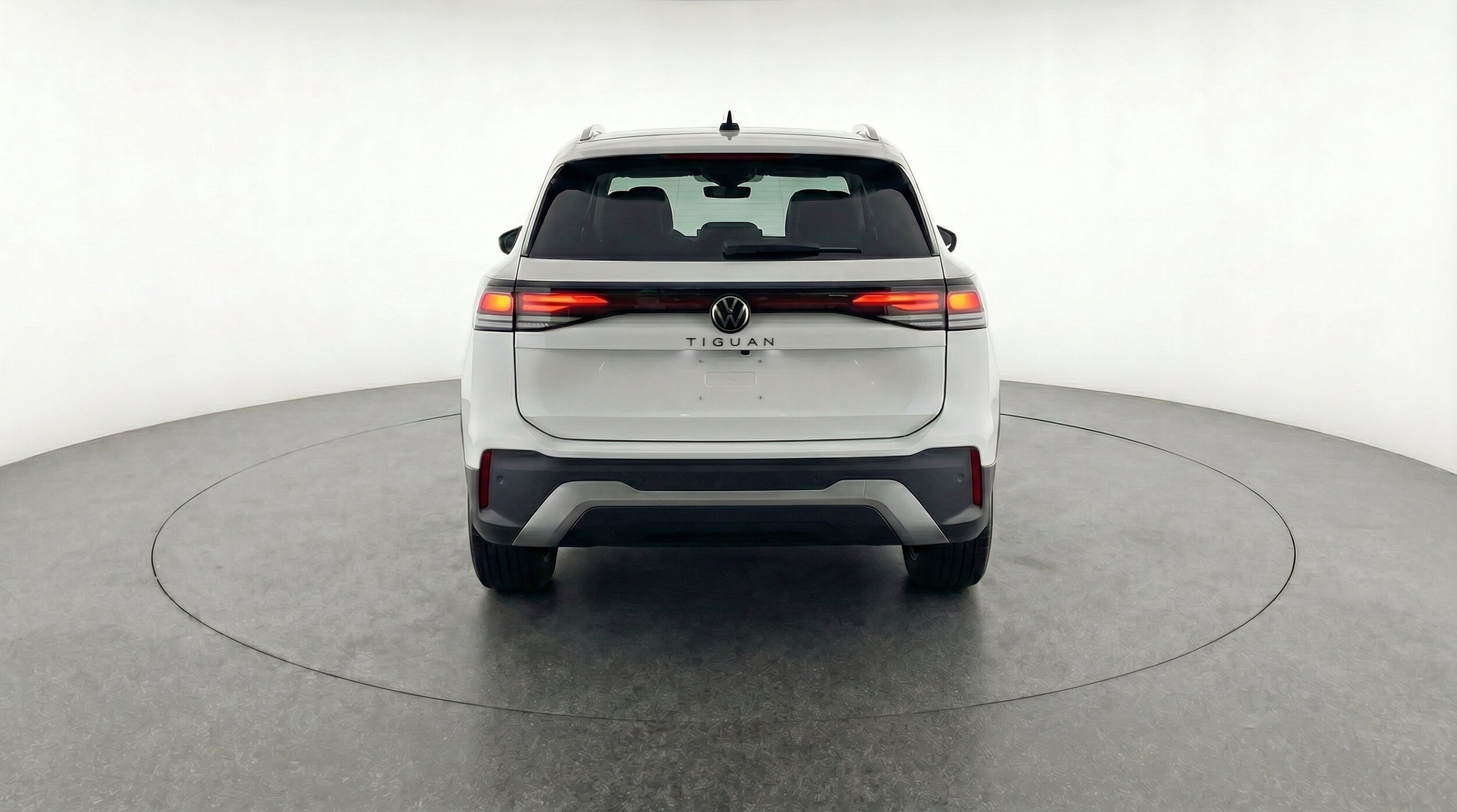 Thumbnail: 2026 Volkswagen Tiguan - 7