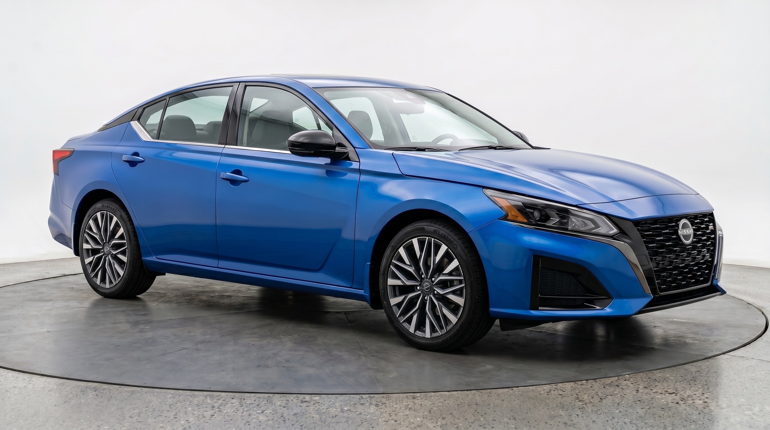 Thumbnail: 2025 Nissan Altima - 1