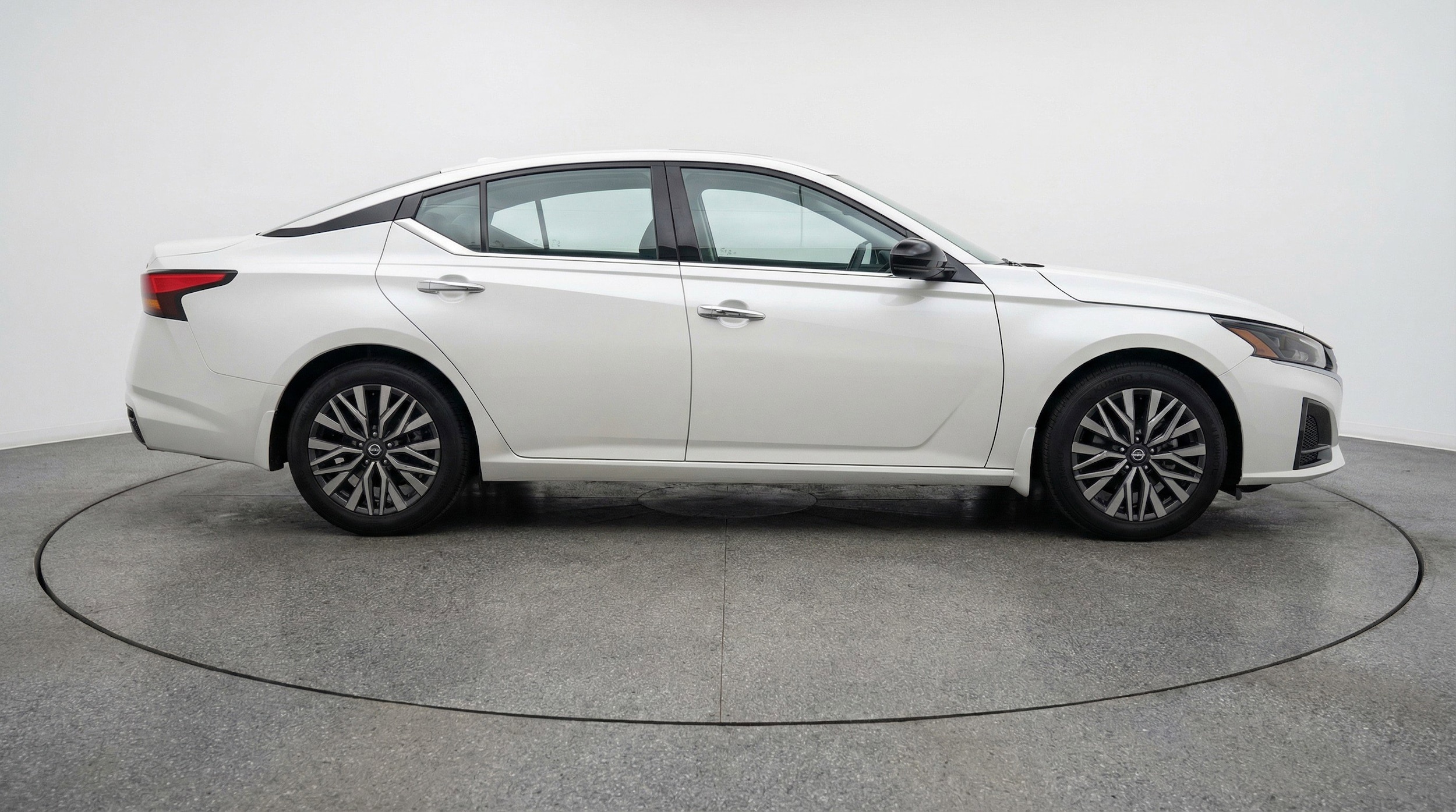 Thumbnail: 2025 Nissan Altima - 11