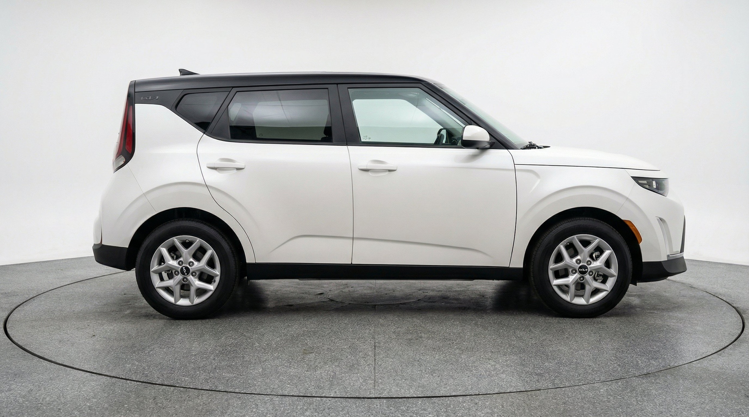 Thumbnail: 2025 Kia Soul - 11