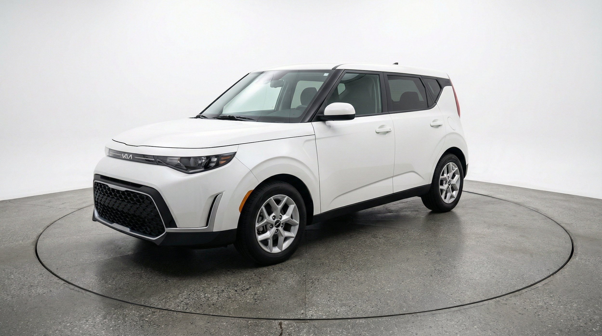 Thumbnail: 2025 Kia Soul - 3
