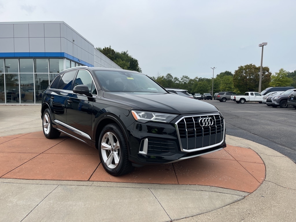 2021 Audi Q7 45 Premium