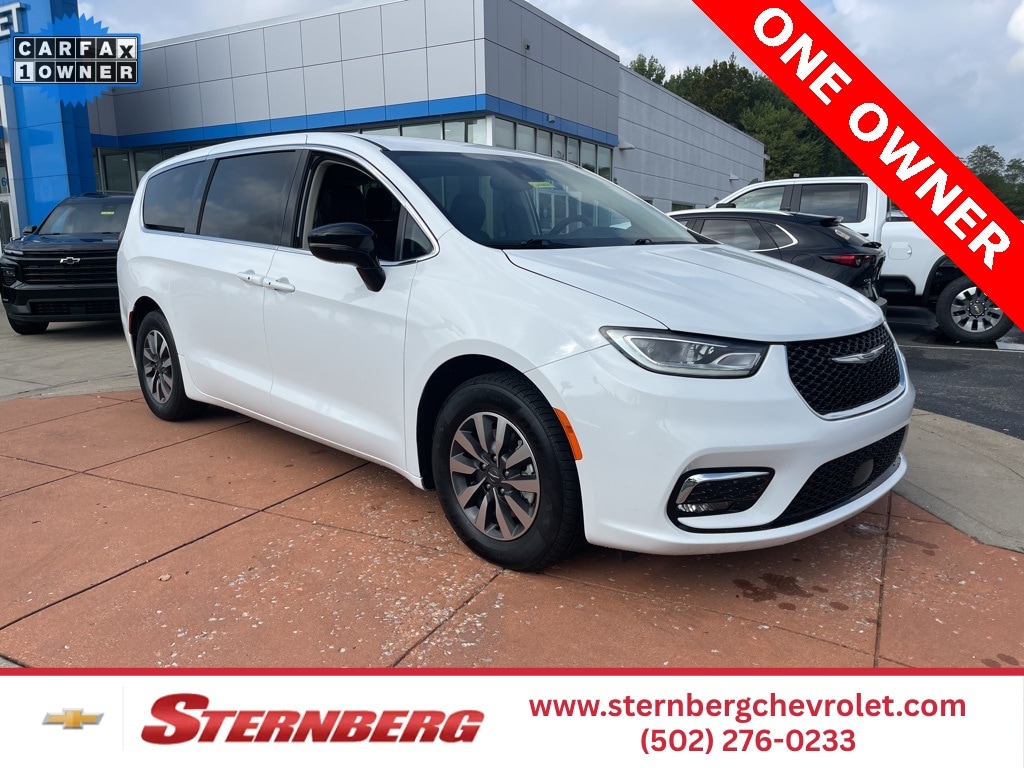 2024 Chrysler Pacifica Hybrid Minivan/Van 