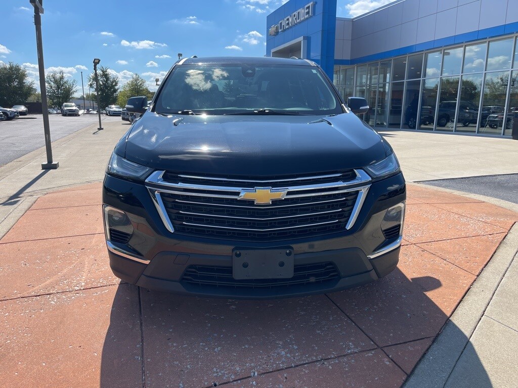 Used 2023 Chevrolet Traverse LT SUV