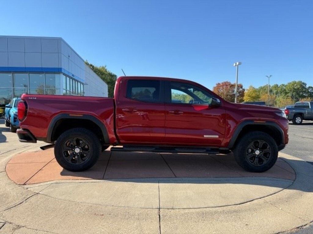Used 2023 GMC Canyon Elevation Truck