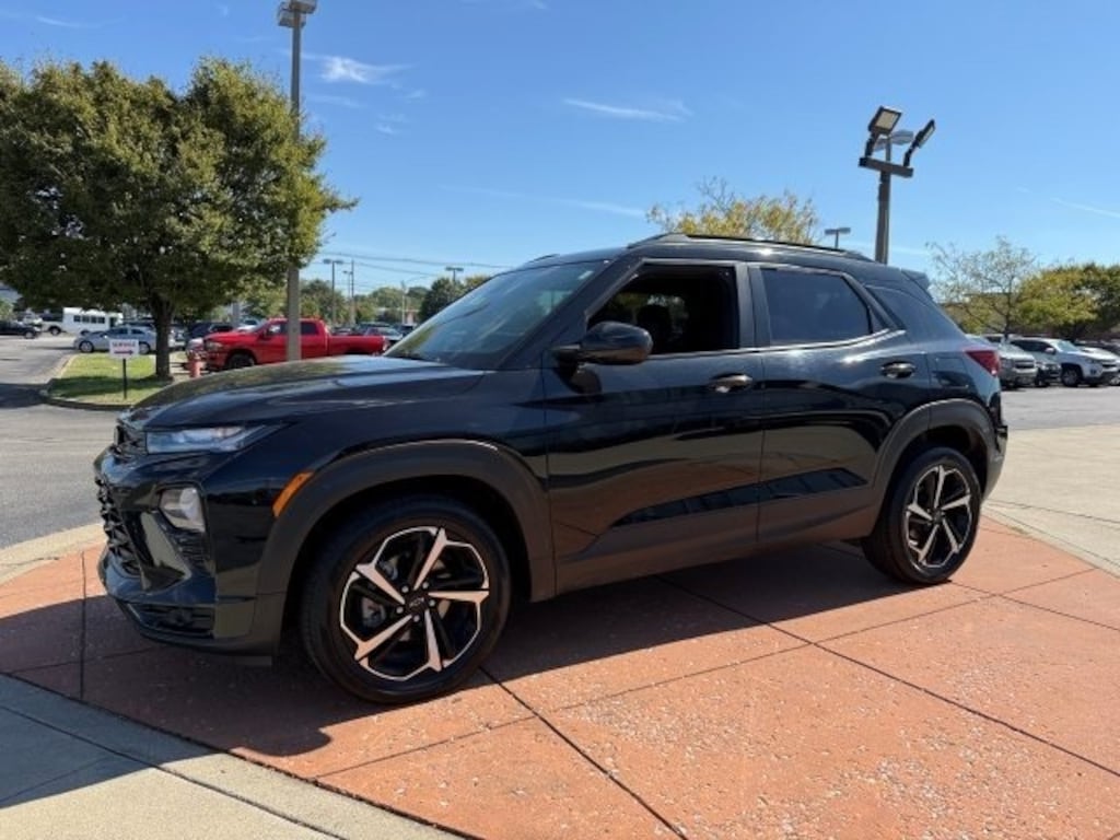 Used 2023 Chevrolet Trailblazer RS SUV
