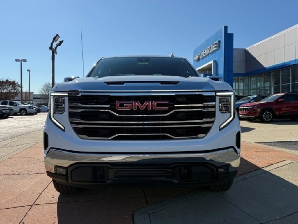 Used 2022 GMC Sierra 1500 SLT Truck