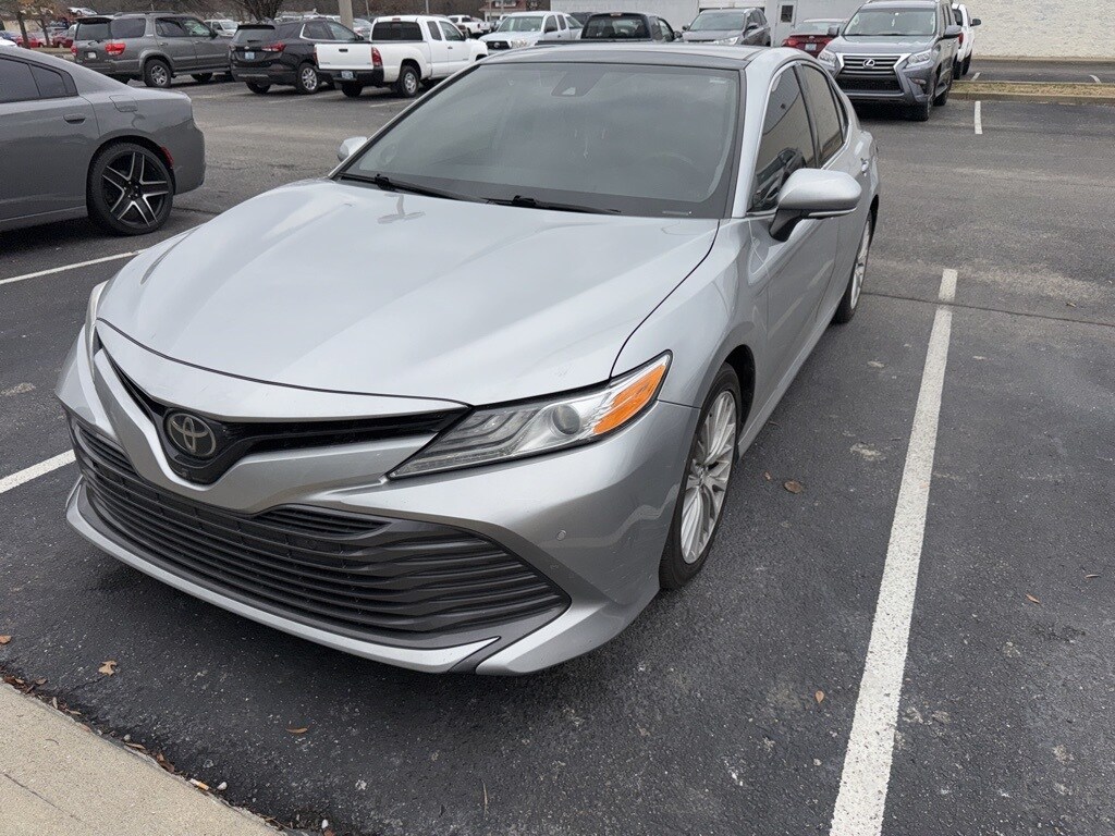Used 2019 Toyota Camry XLE Sedan