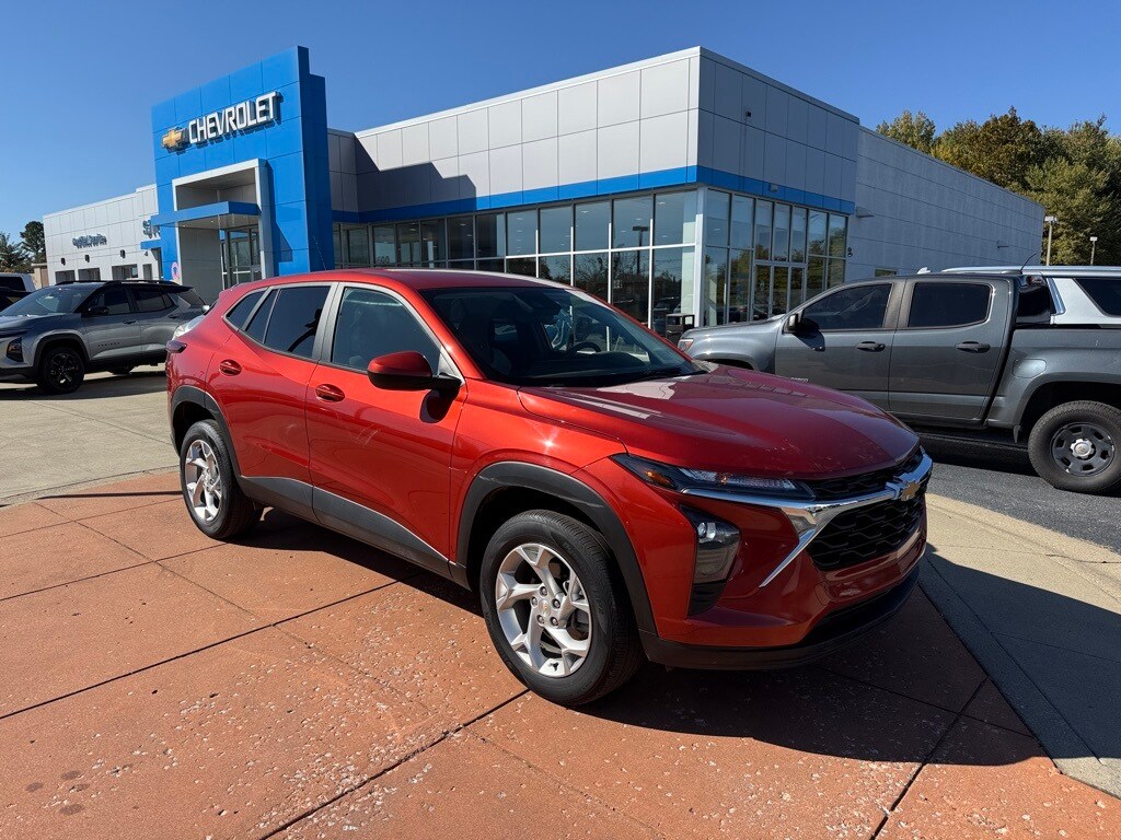 Used 2024 Chevrolet Trax LS SUV