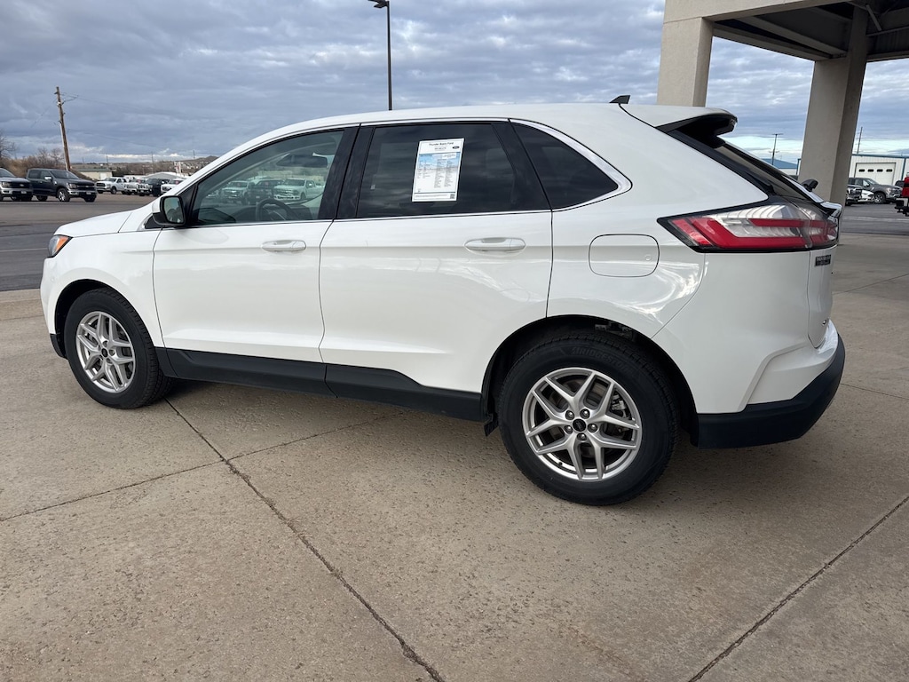 Used 2024 Ford Edge SEL SUV
