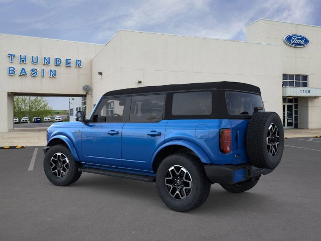 New 2024 Ford Bronco Outer Banks SUV