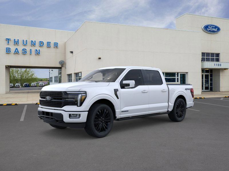 2025 Ford F-150 Platinum's photo