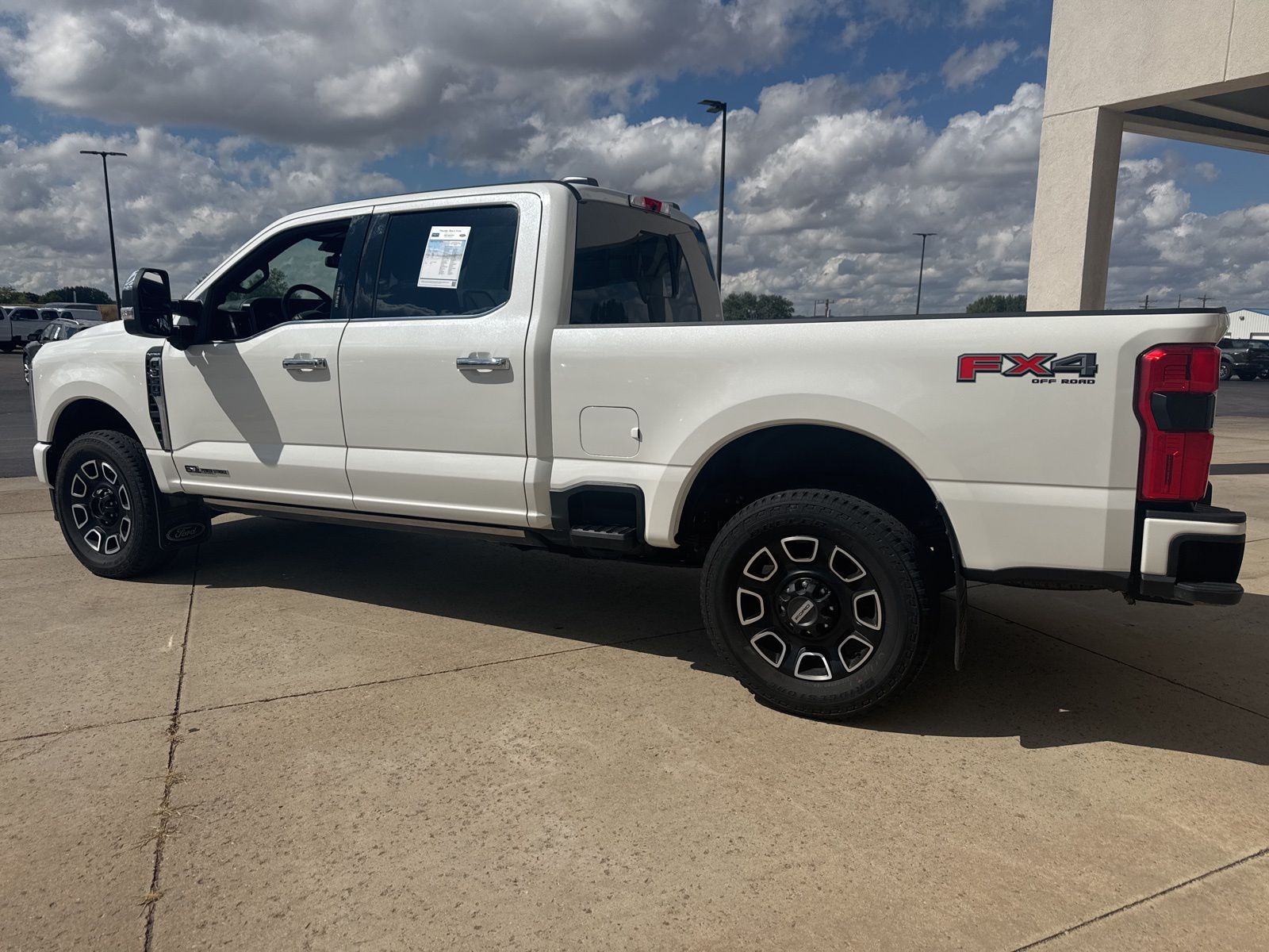 2024 Ford F-350 photo 2