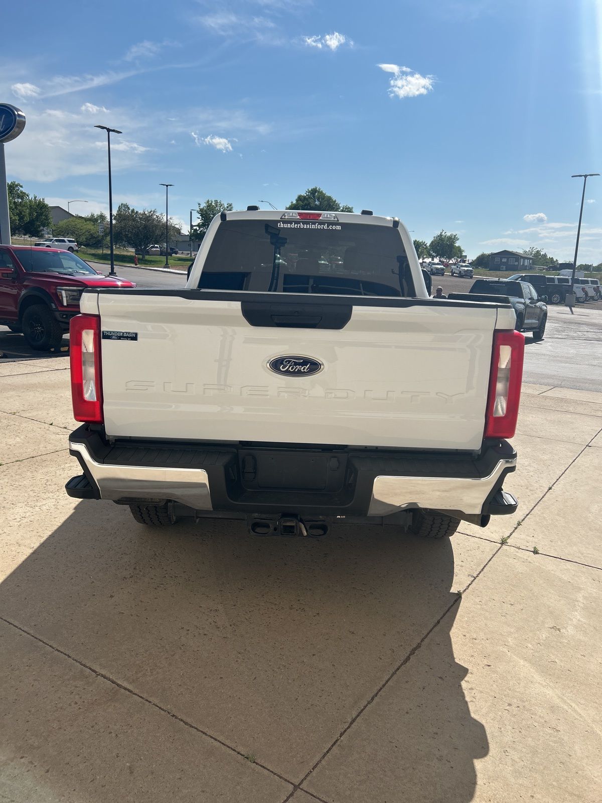 2023 Ford F-350 photo 3