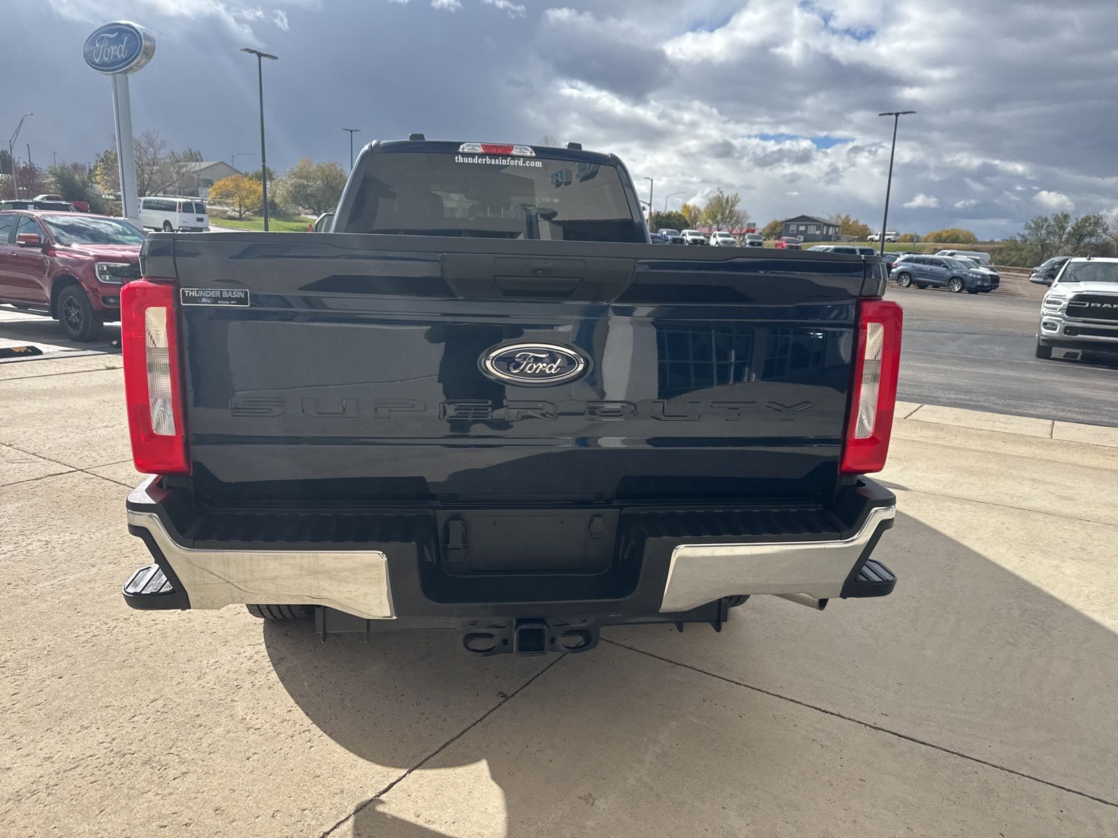 2025 Ford F-250 photo 2