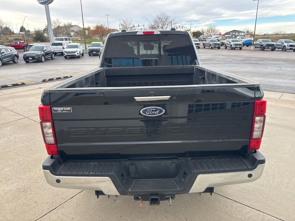 Used 2021 Ford F-250SD Lariat Truck