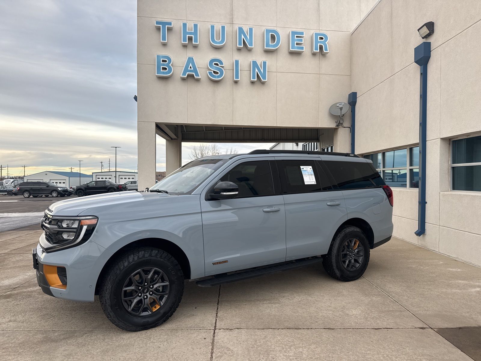 2025 Ford Expedition Tremor's photo