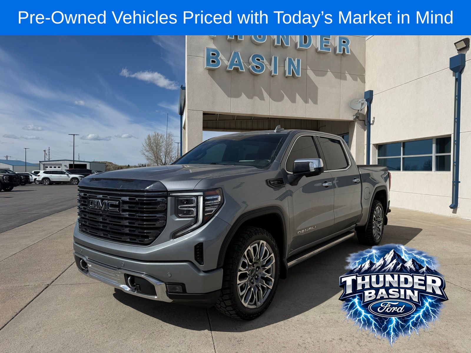 2023 GMC Sierra 4WD Crew Cab Short Box Denali Ultimate's photo