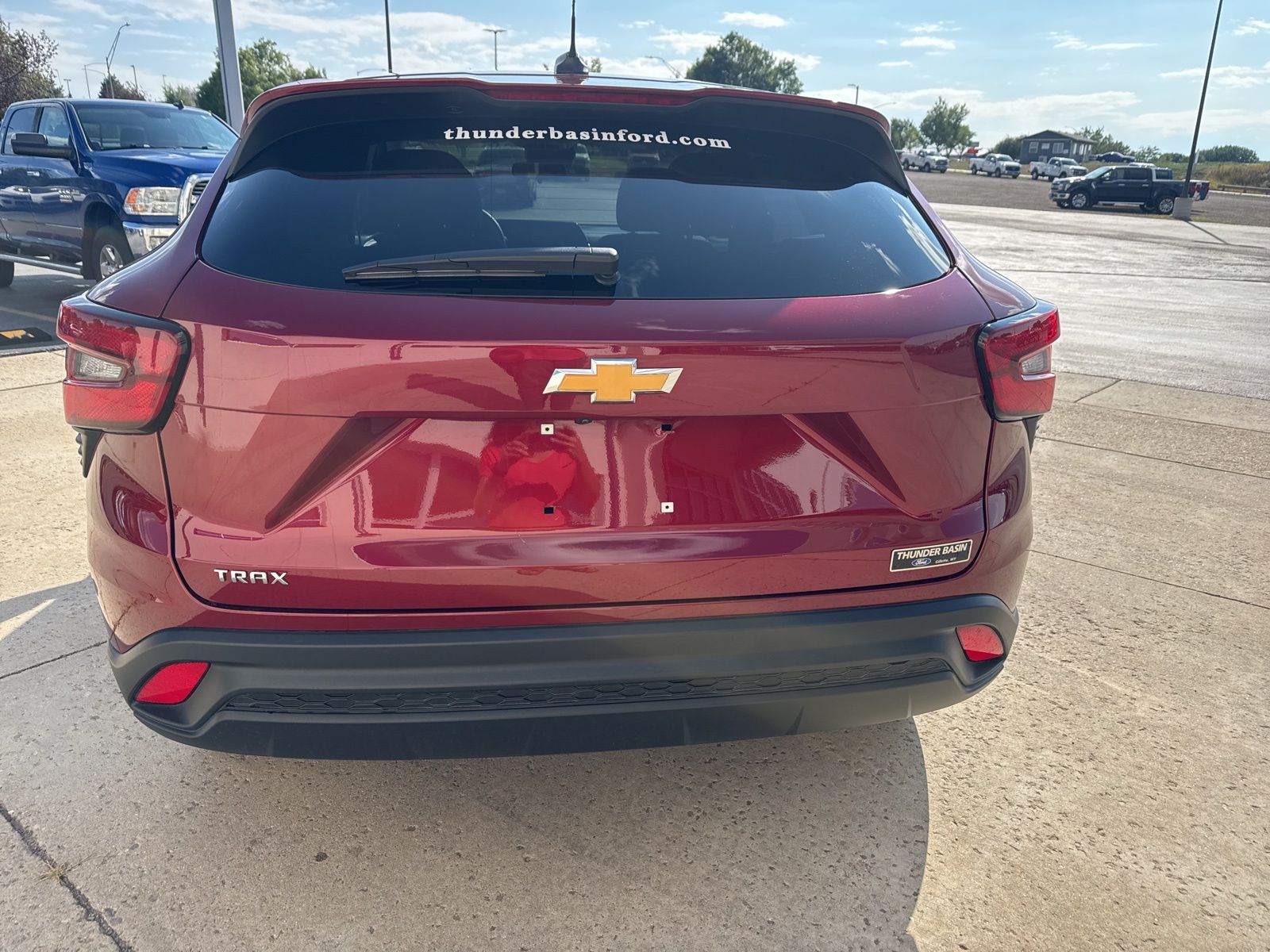 2025 Chevrolet Trax LS photo 2