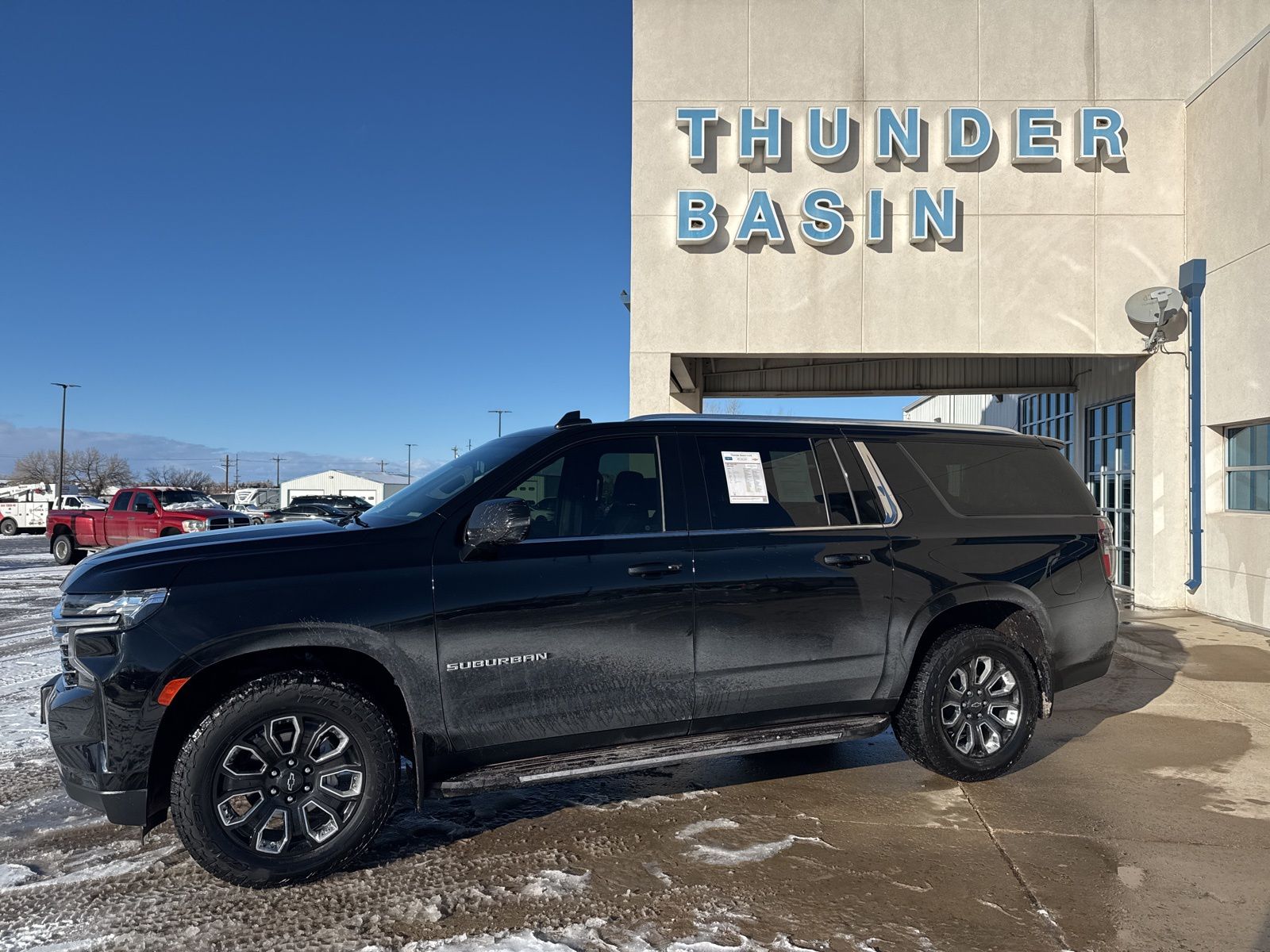 2021 Chevrolet Suburban LT's photo