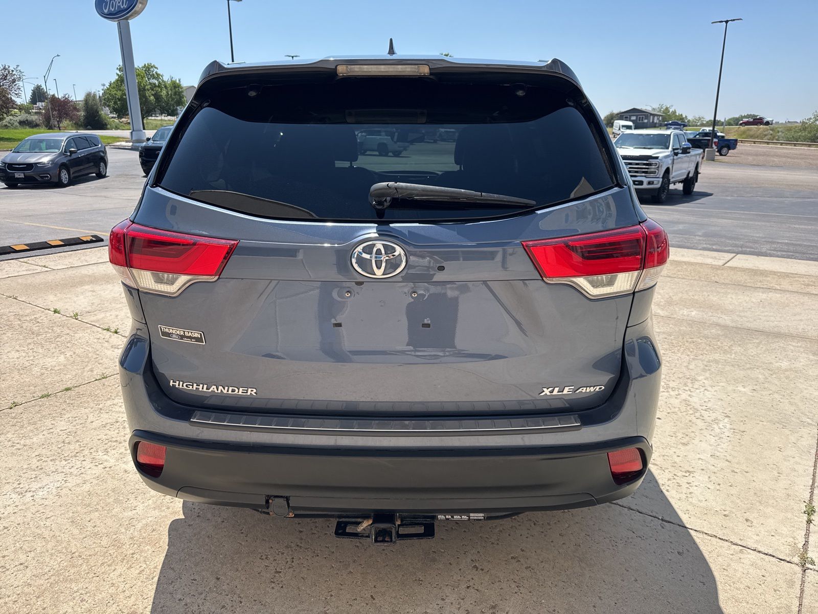 2019 Toyota Highlander XLE photo 3