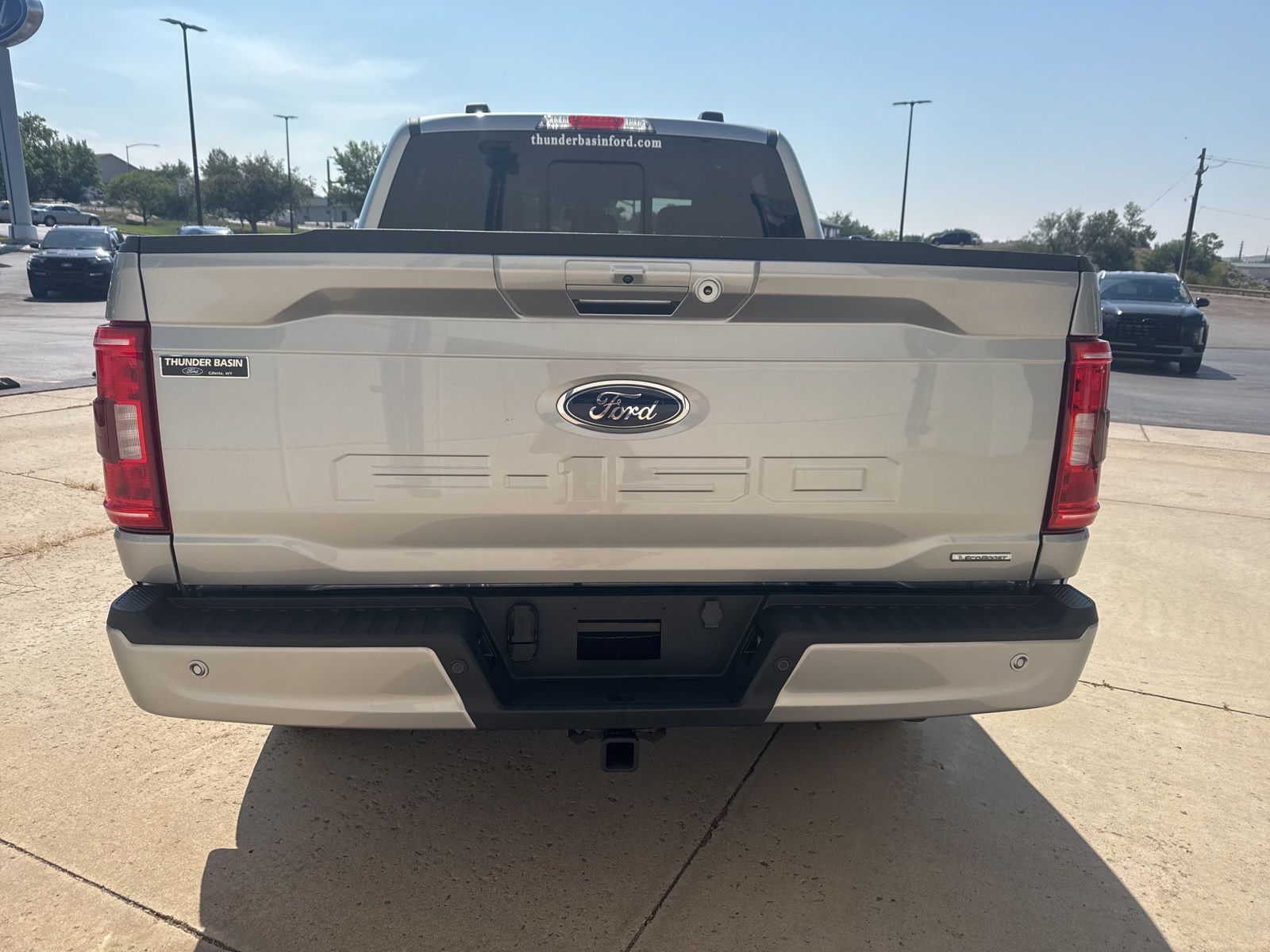 2023 Ford F-150 XLT photo 3