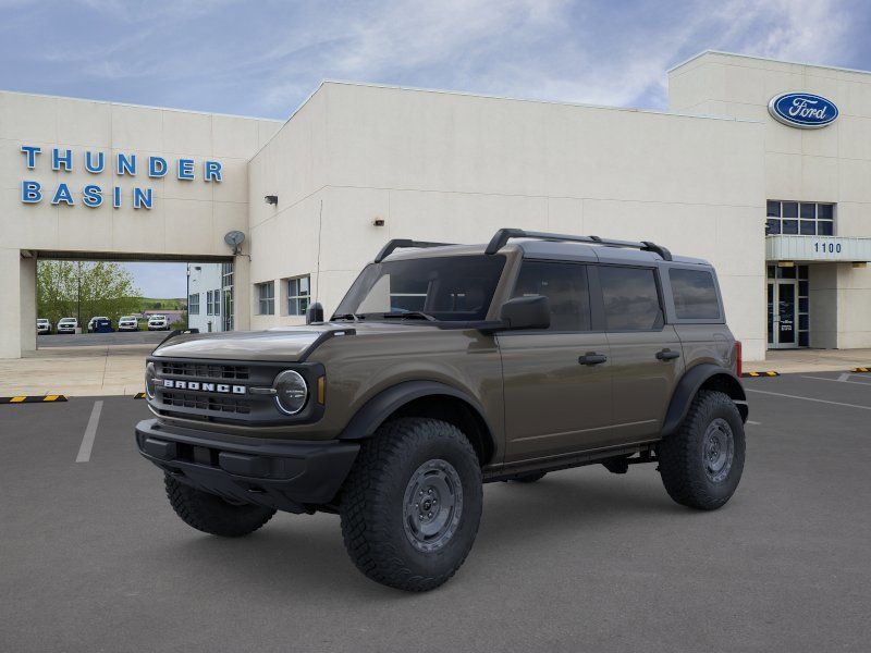 2025 Ford Bronco Base 4x4's photo